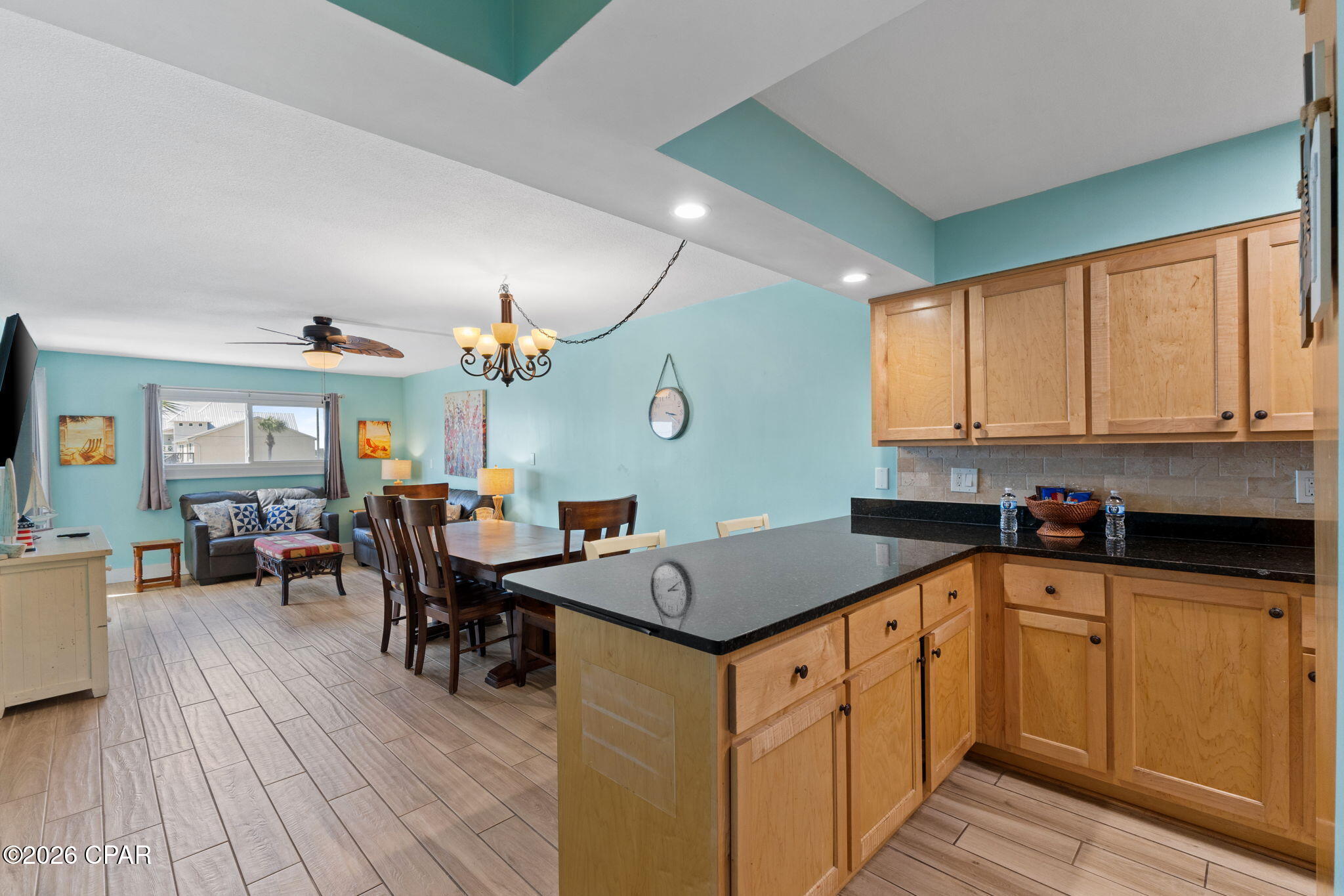 Thomas Drive Park U-1 - Residential