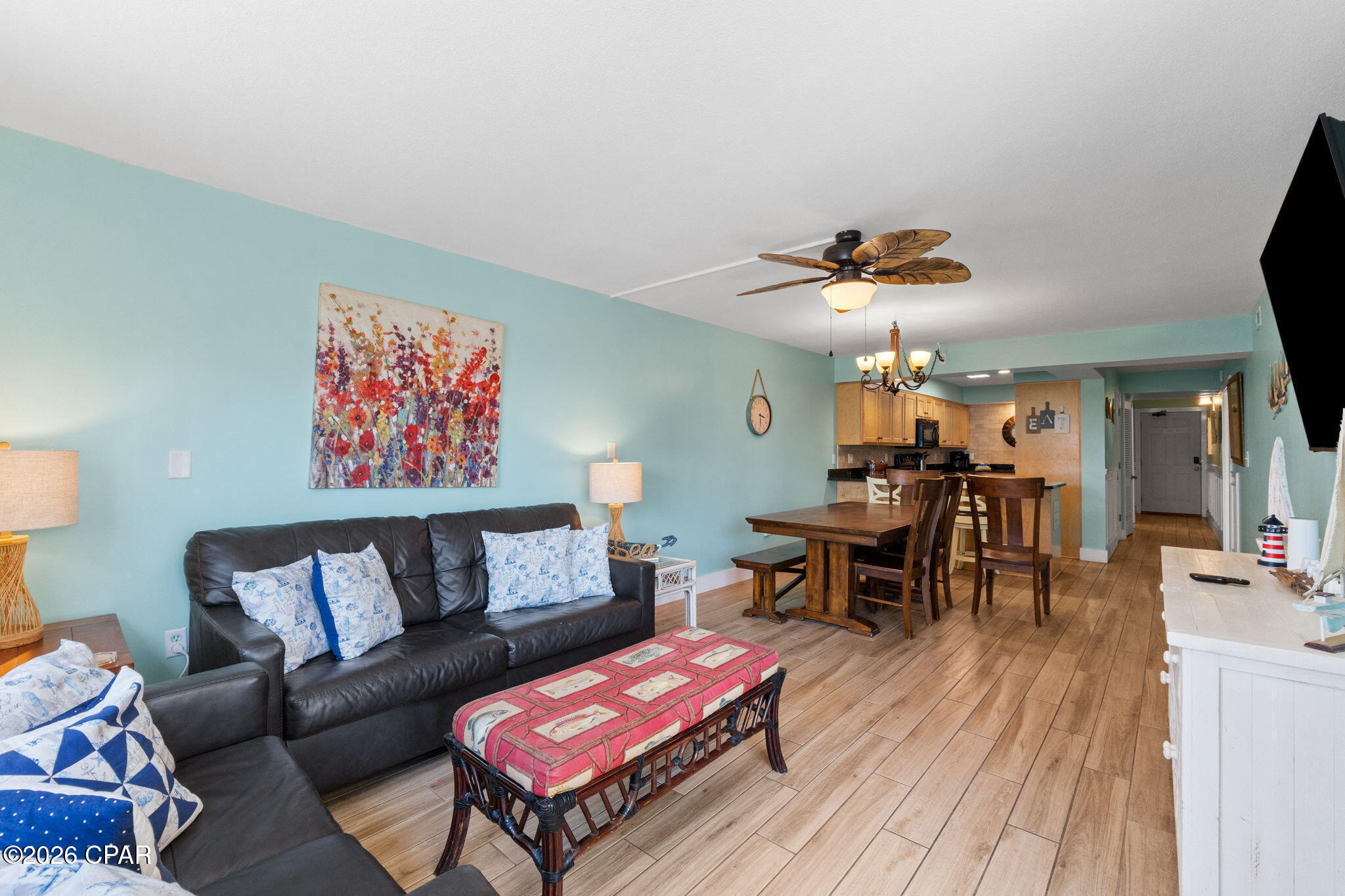 Thomas Drive Park U-1 - Residential