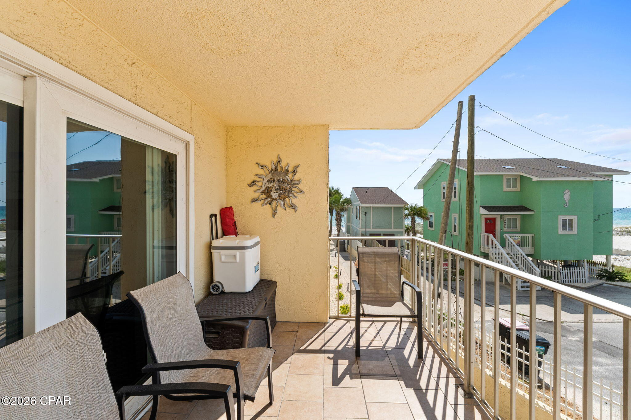 Thomas Drive Park U-1 - Residential