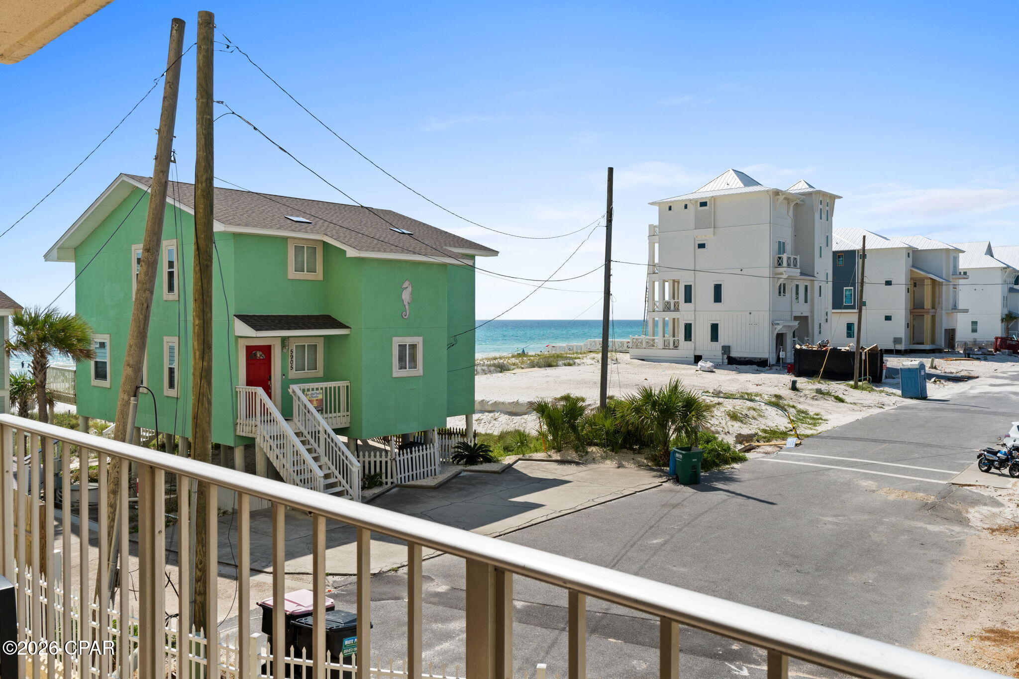 Thomas Drive Park U-1 - Residential