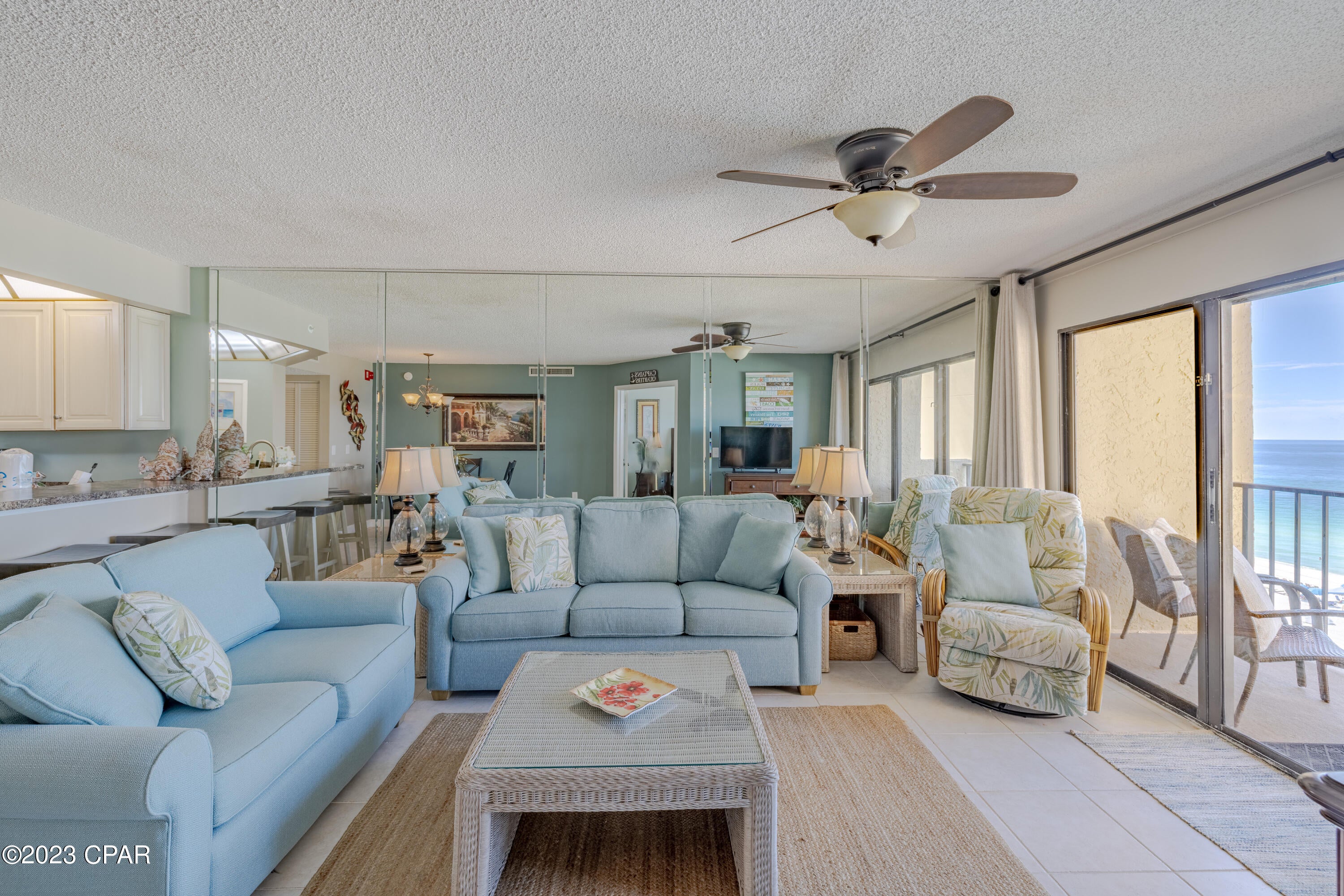 Summerhouse Condo. - Residential