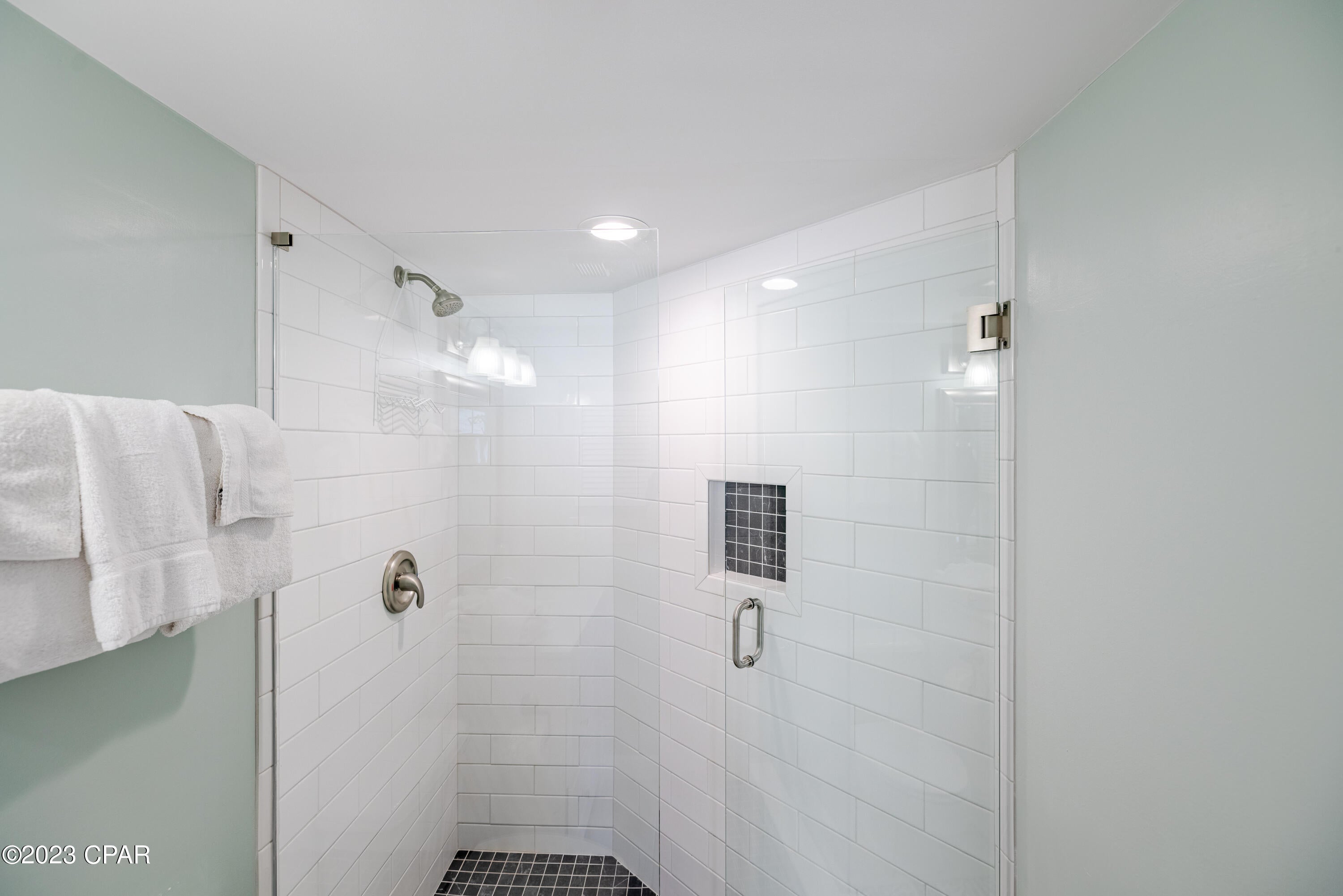 Summerhouse Condo. - Residential