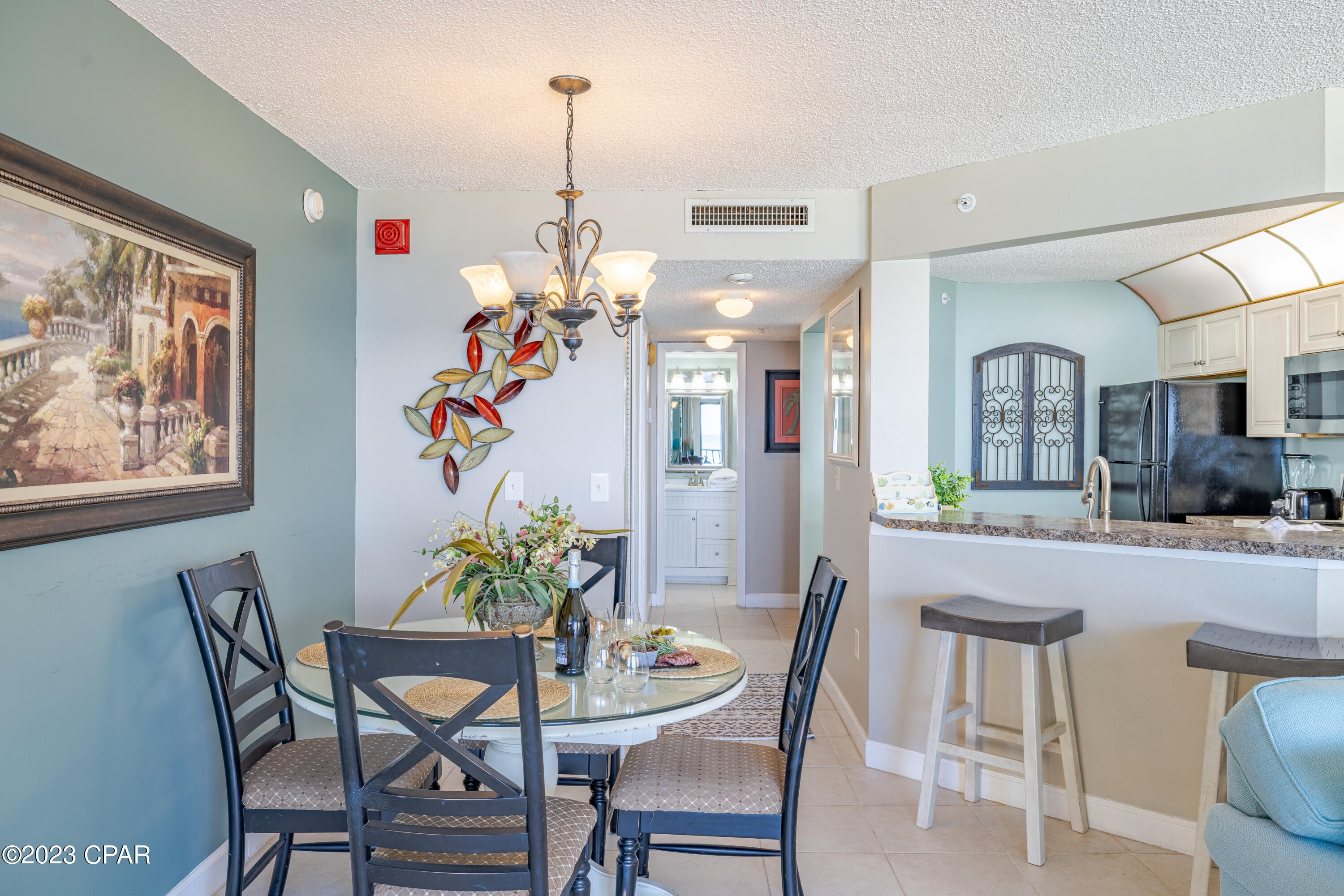 Summerhouse Condo. - Residential