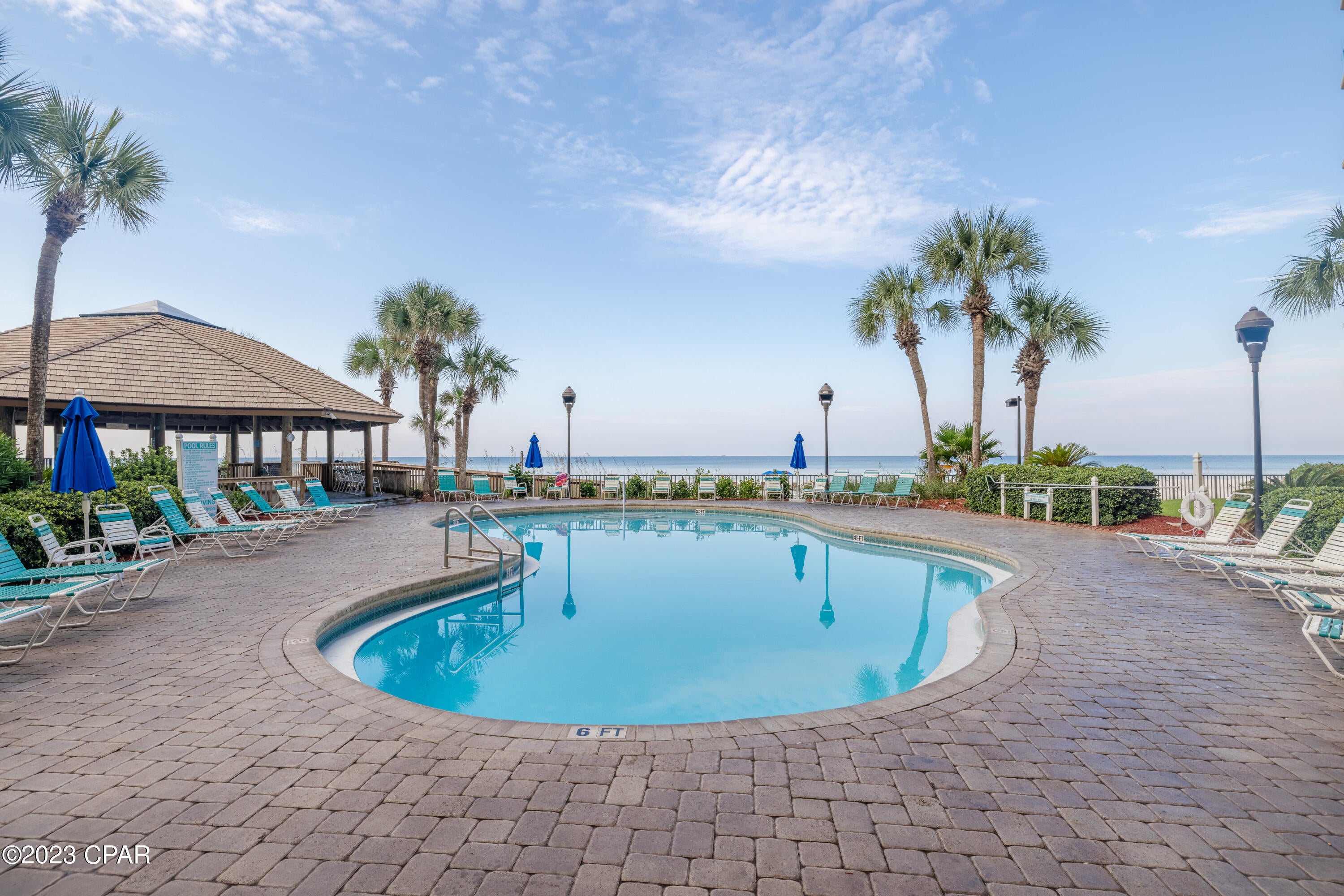 Summerhouse Condo. - Residential
