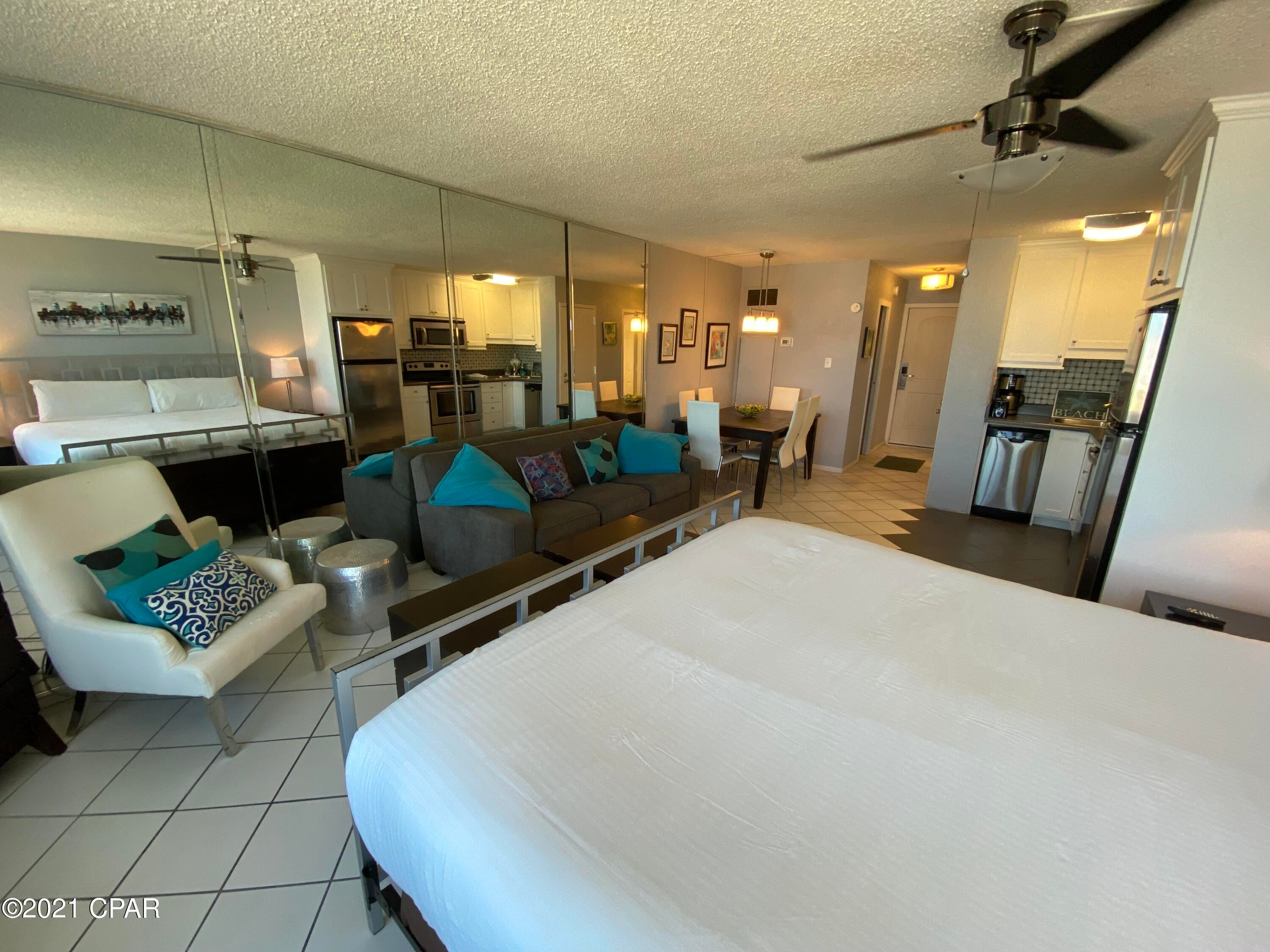 Top Of The Gulf Condo. - Residential