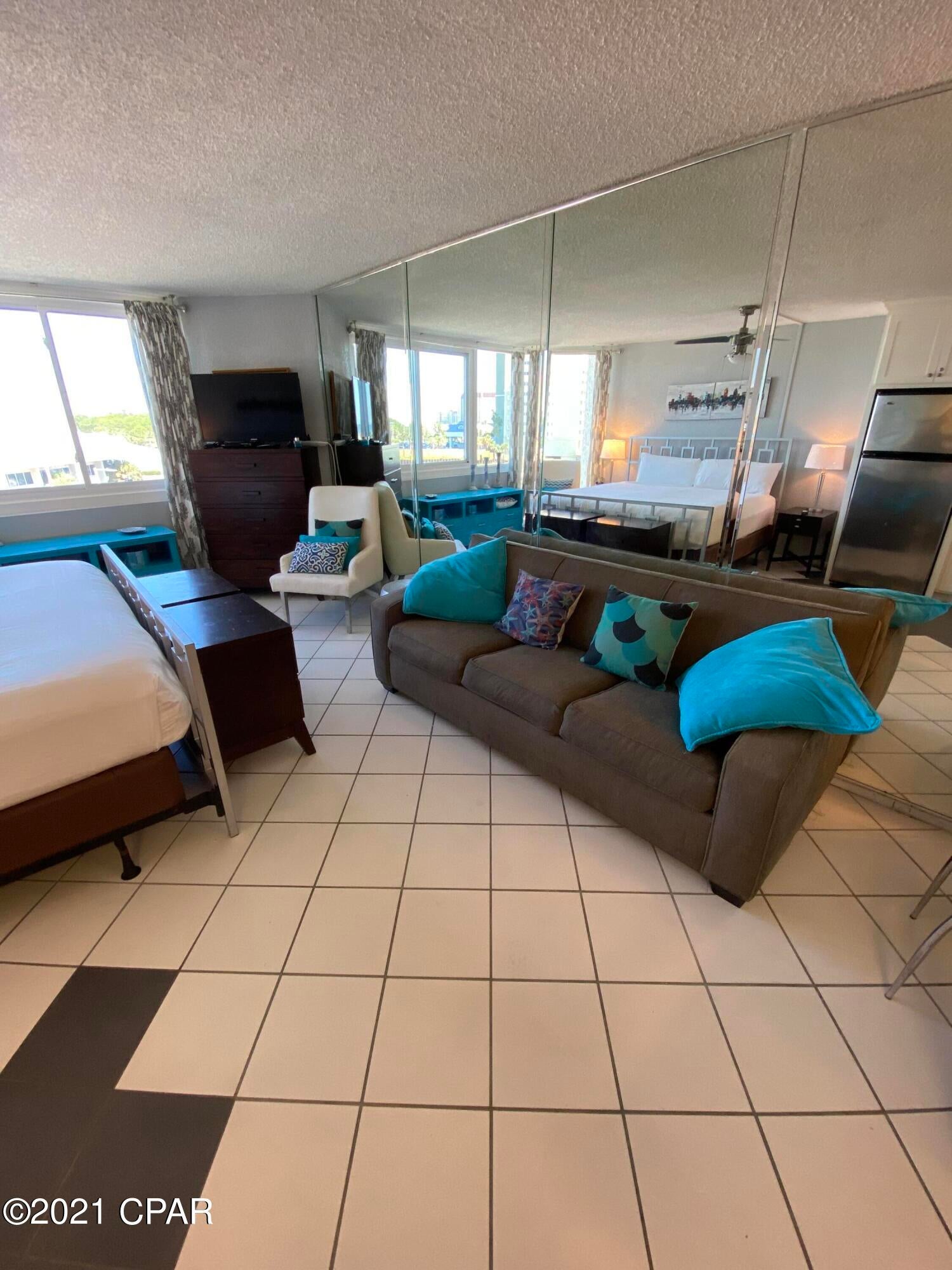 Top Of The Gulf Condo. - Residential
