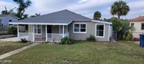 Awesome rental in St. Andrews neighborhood waiting for you to call home! If you would like to see this property, just text a copy of your driver's license to the property management office phone number listed in this advertisement and we will get a showing lined up for you within 1 business day!