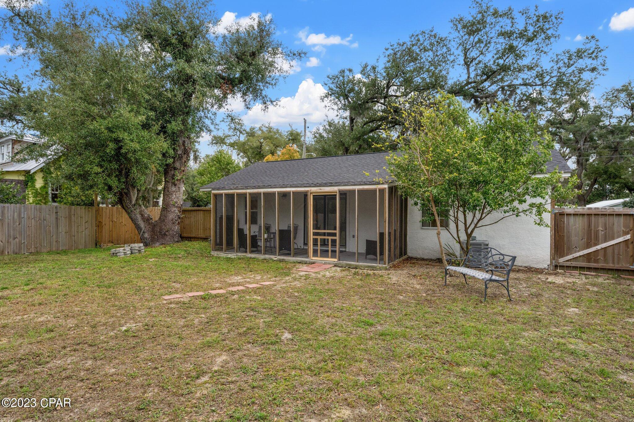 [No Recorded Subdiv] - Residential Lease