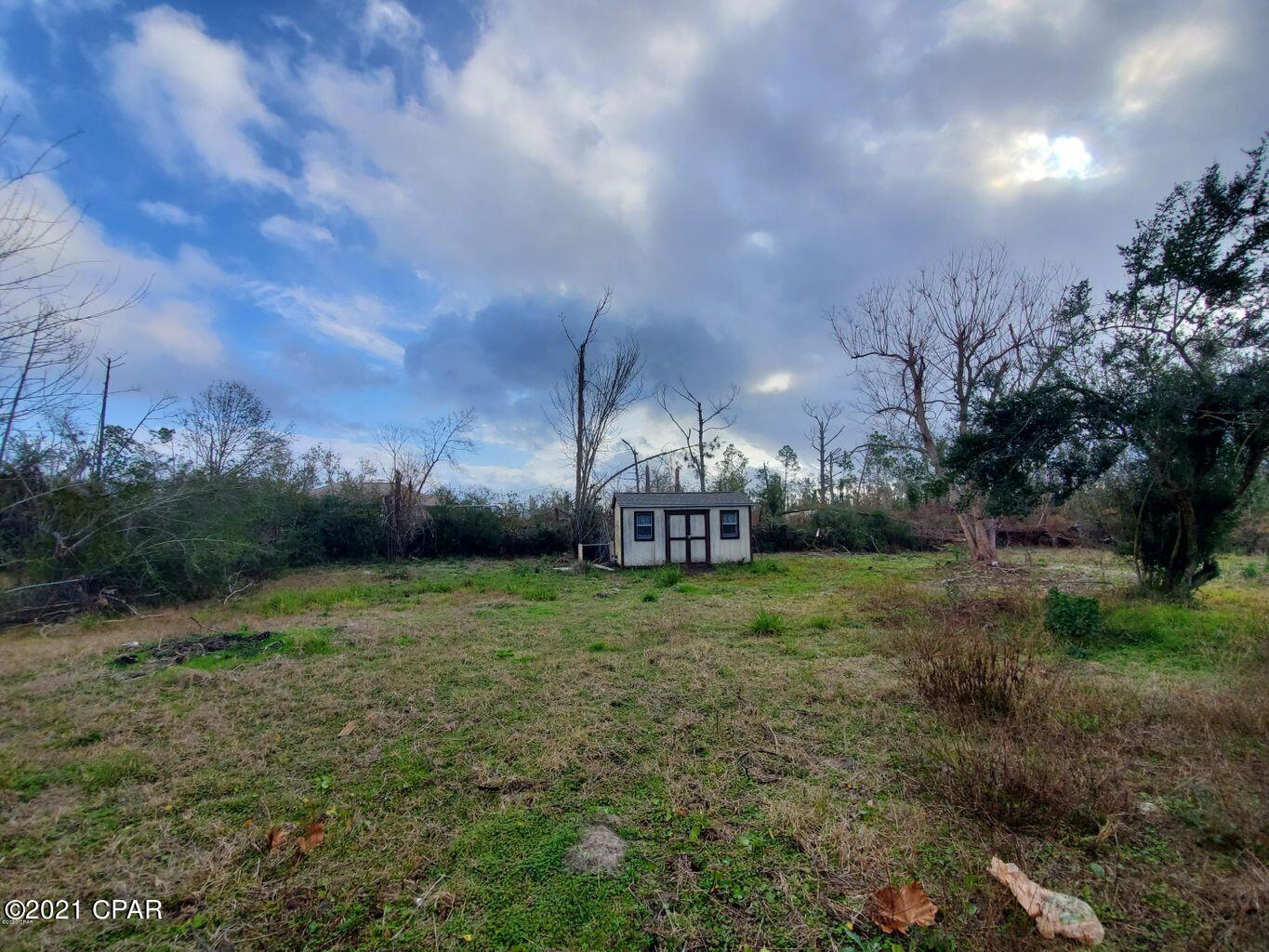 3/2 Ranch sitting on over 1 acre just outside town. Is close to everything and just far enough away. Tucked away on a 1.4 acre parcel. This home is boasting a newer roof and remodeled inside. Newer Kitchen Cabinets and countertops. Newer appliances. Newer LVP flooring, and carpet. Freshly painted. Great sized bedrooms and closets. Huge outdoor enclosed patio. Large shed. Plenty of space for RV camper. Call today to schedule your private viewing.