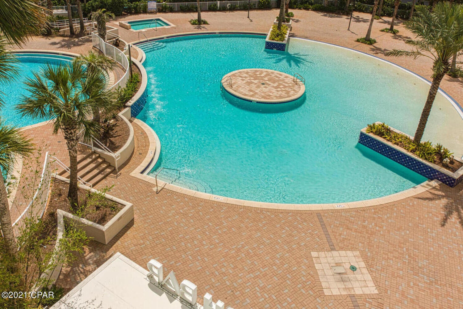 Laketown Wharf - Residential