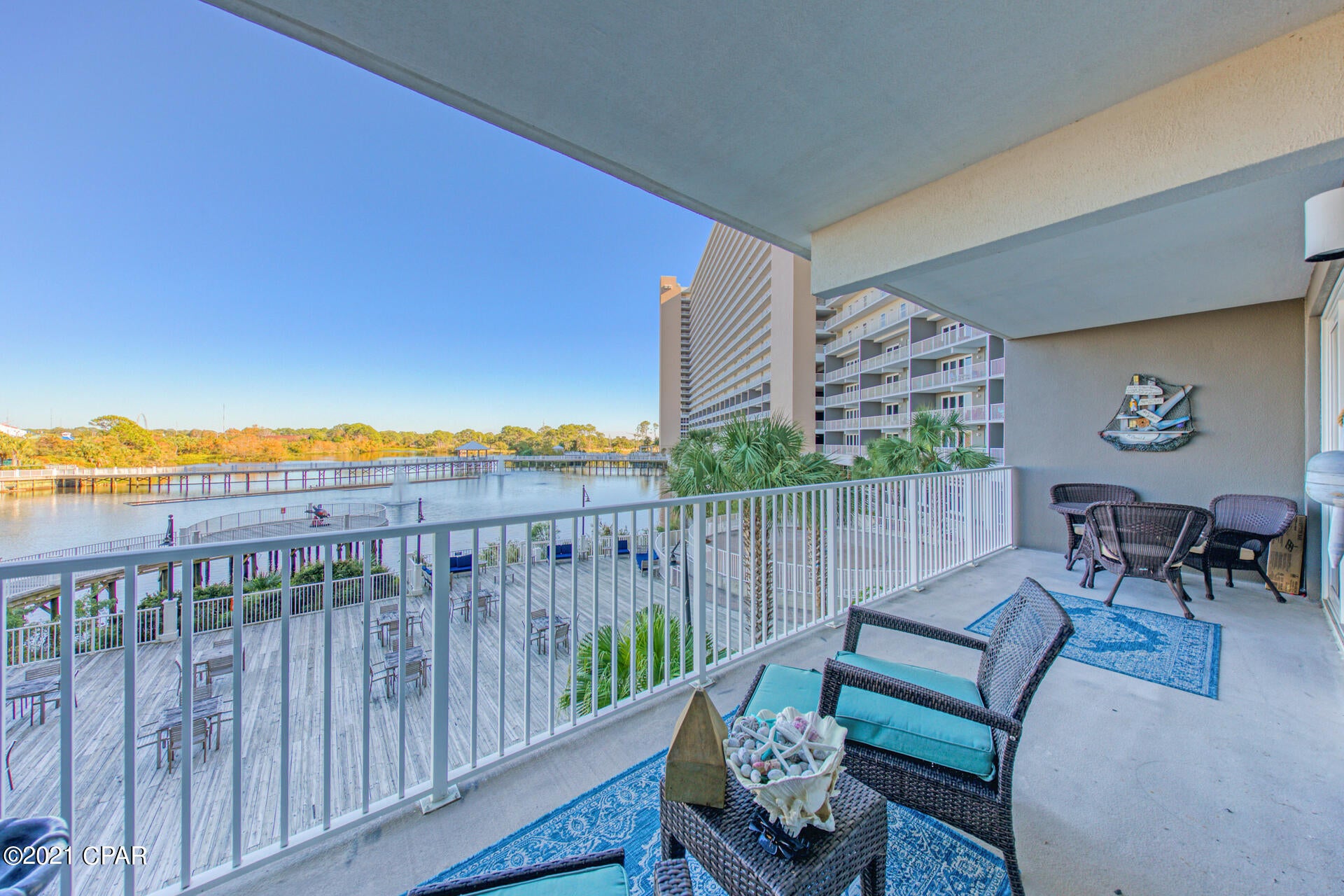 Laketown Wharf - Residential