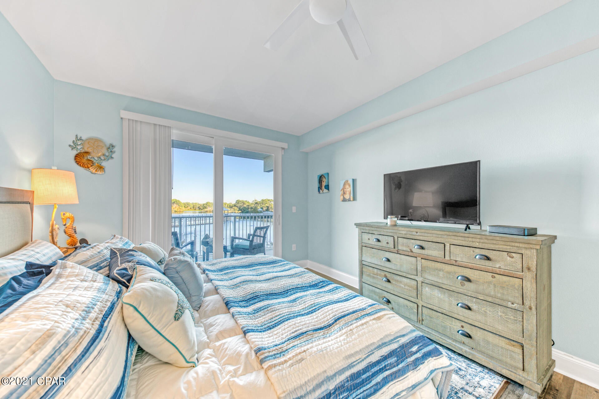 Laketown Wharf - Residential
