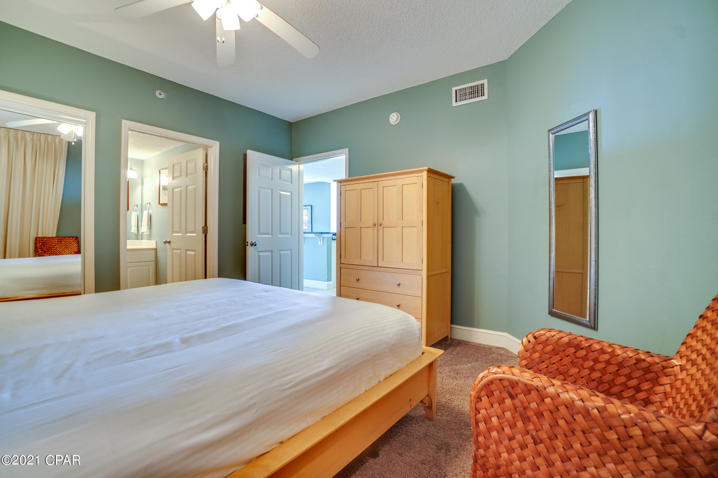 Majestic Beach Tower I - Residential