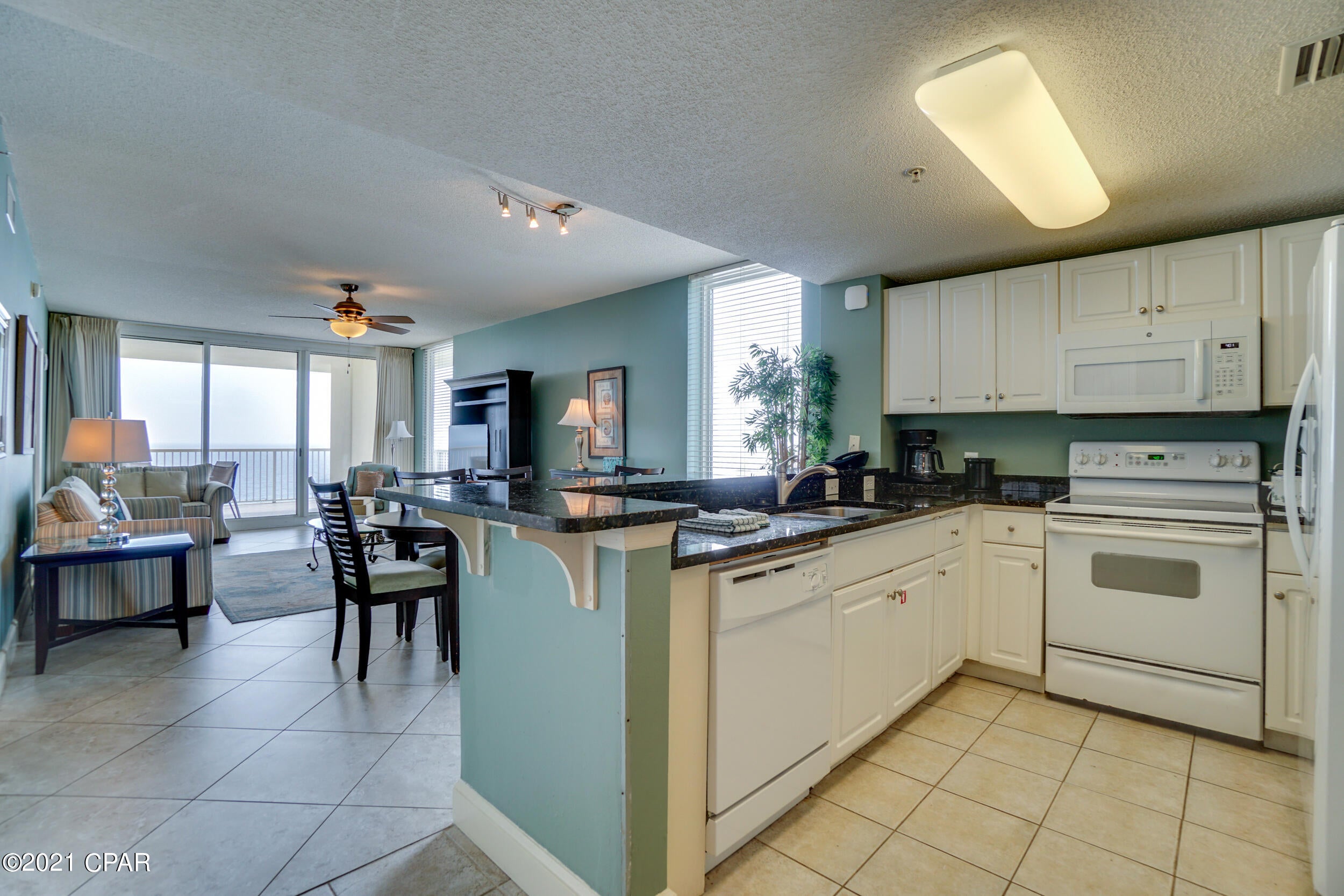 Majestic Beach Tower I - Residential