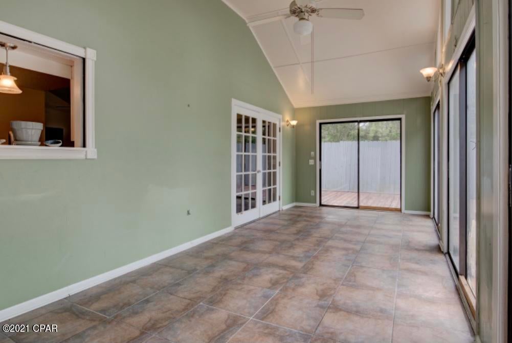 El Centro Beach - Residential
