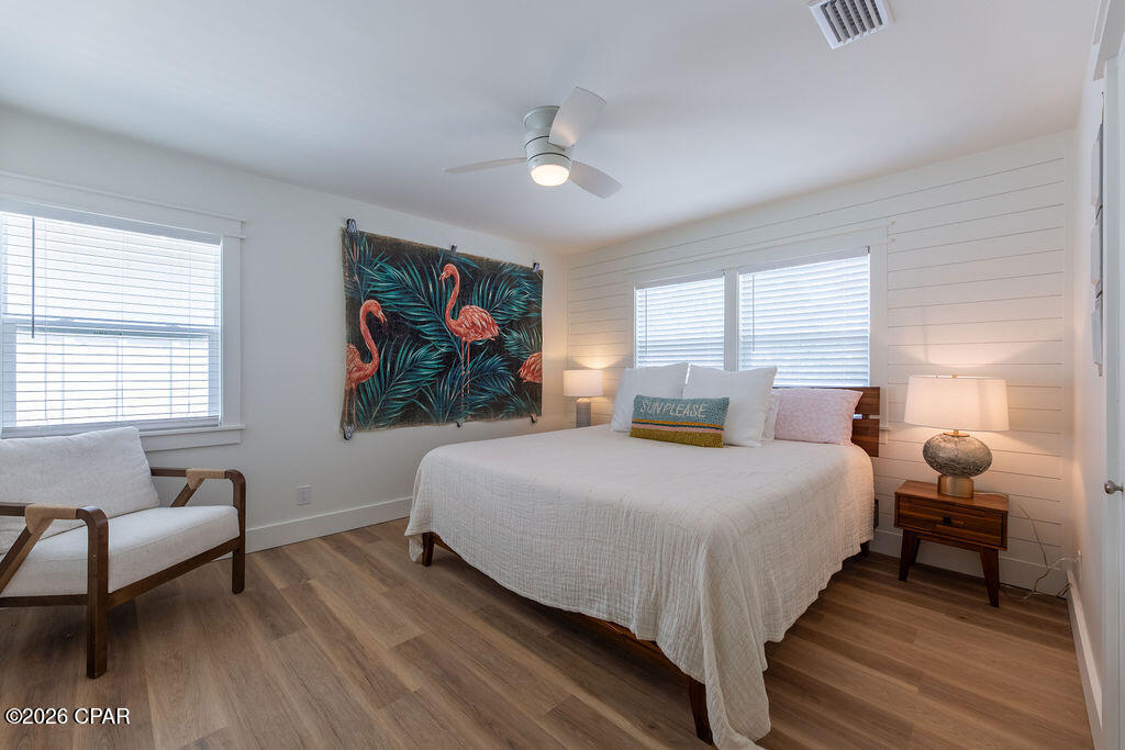 Cresent Bch Unit 1 - Residential