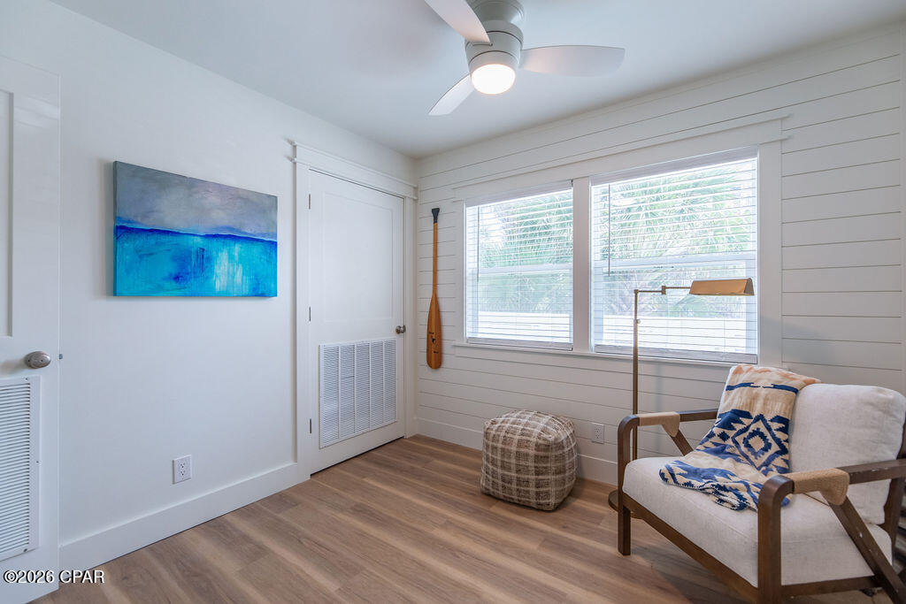 Cresent Bch Unit 1 - Residential