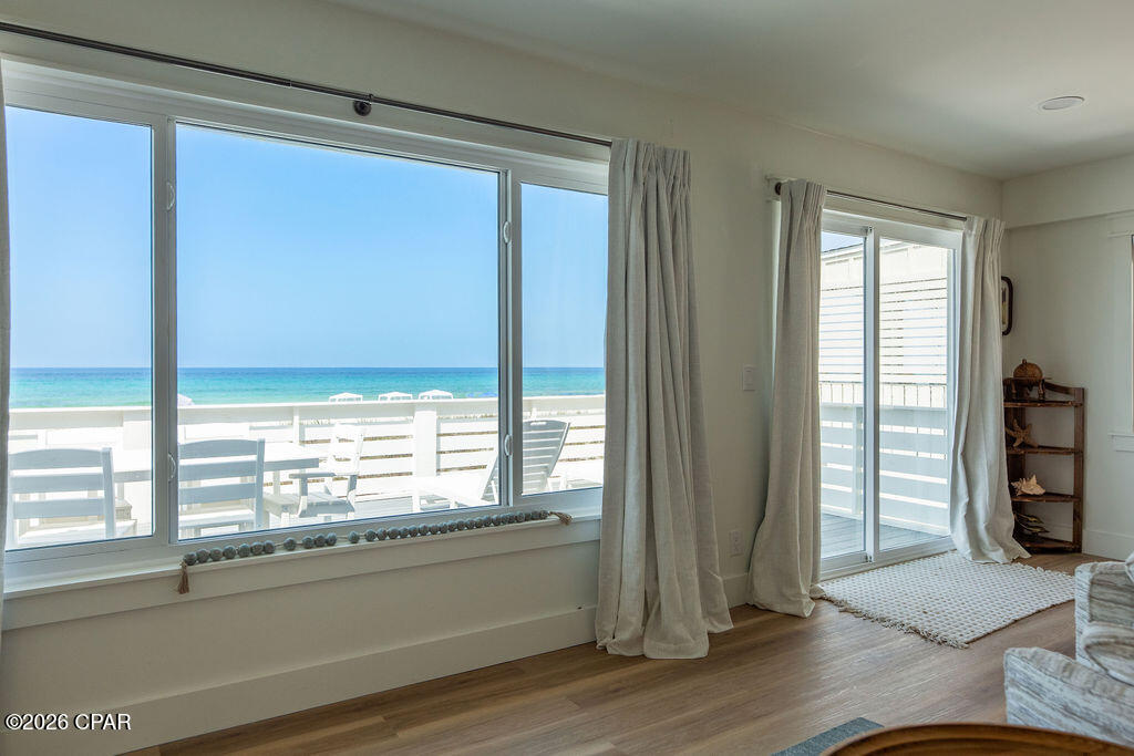 Cresent Bch Unit 1 - Residential