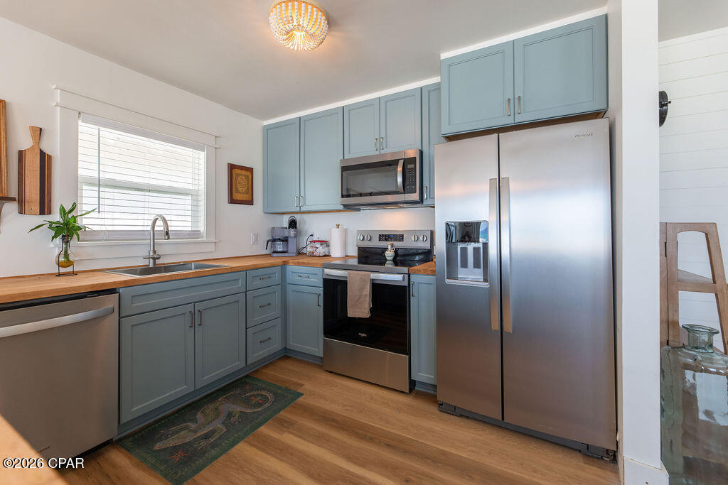 Cresent Bch Unit 1 - Residential