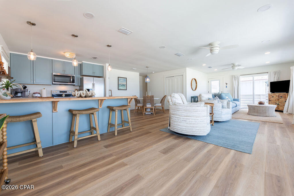 Cresent Bch Unit 1 - Residential
