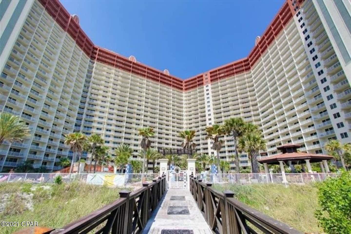 Shores Of Panama Phase I - Residential
