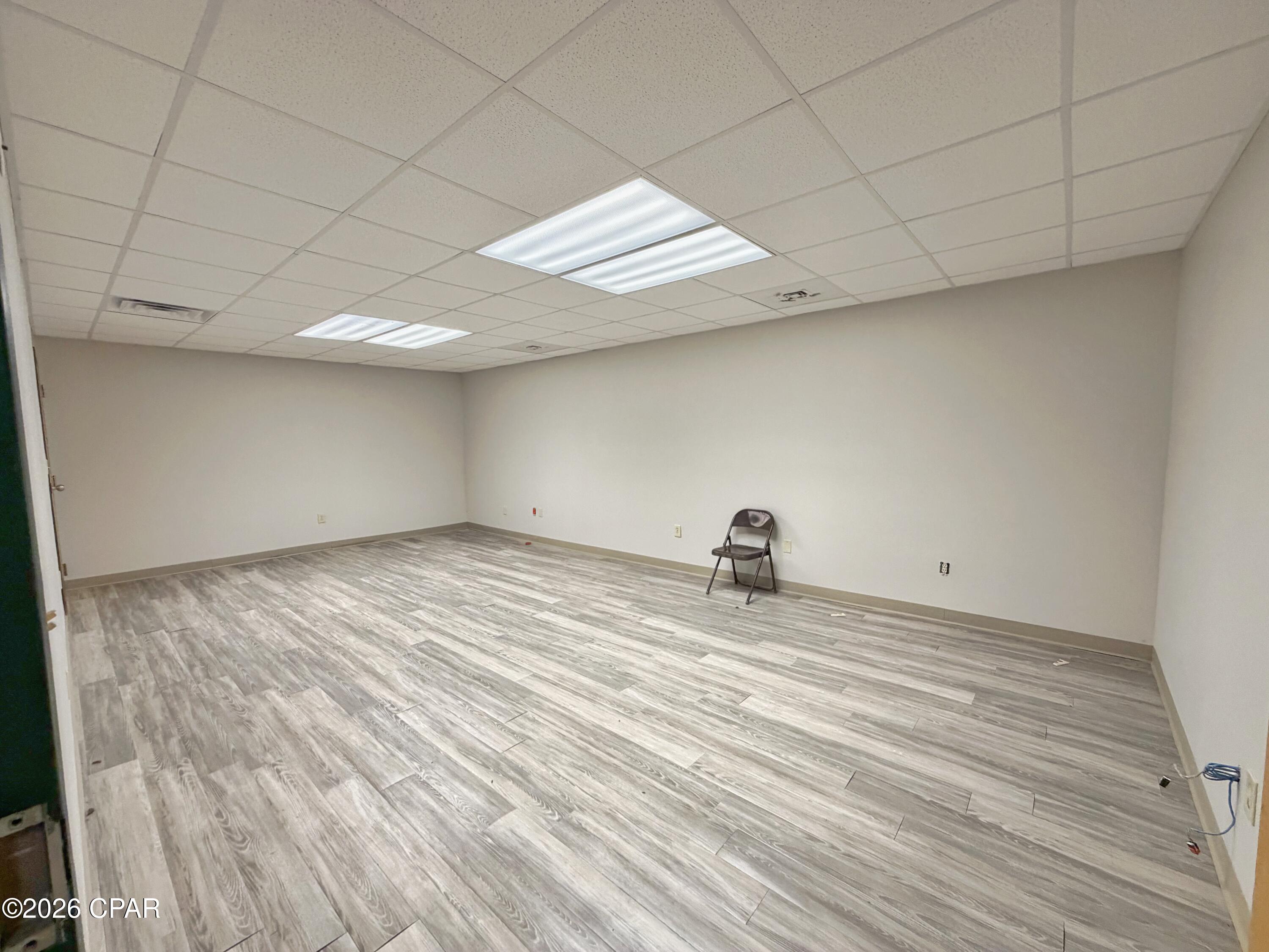 [No Recorded Subdiv] - Commercial Sale