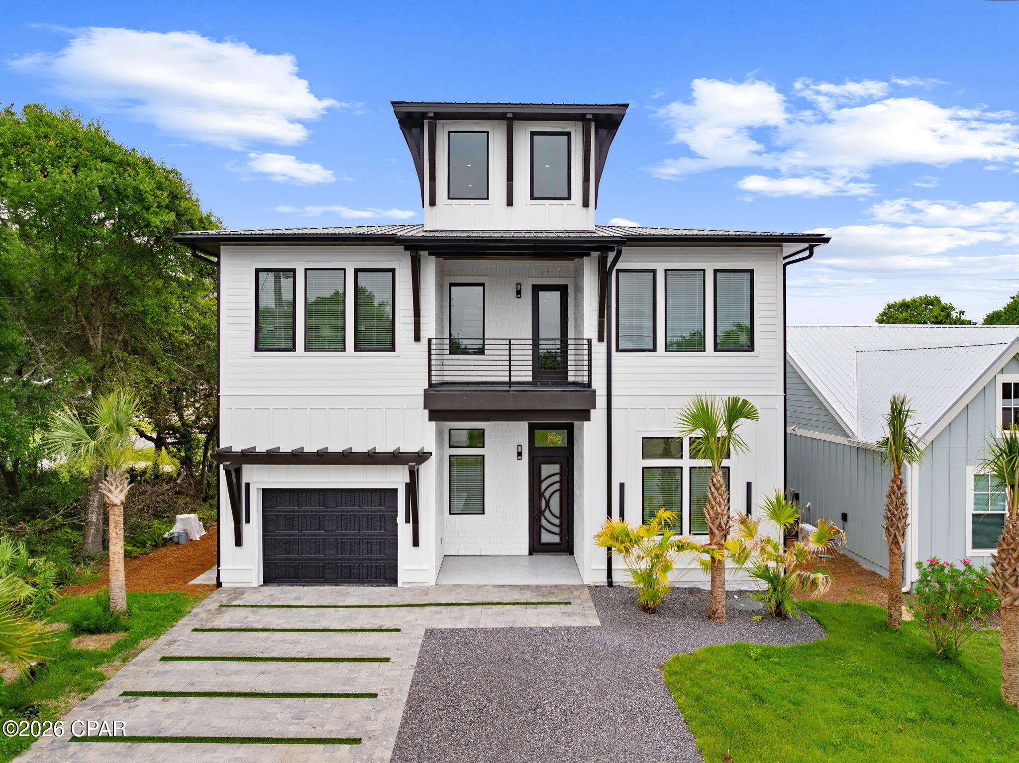 Laguna Beach Estates 7th Add - Residential