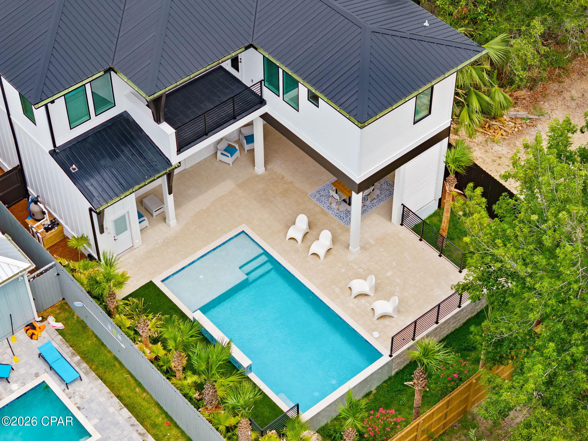 Laguna Beach Estates 7th Add - Residential