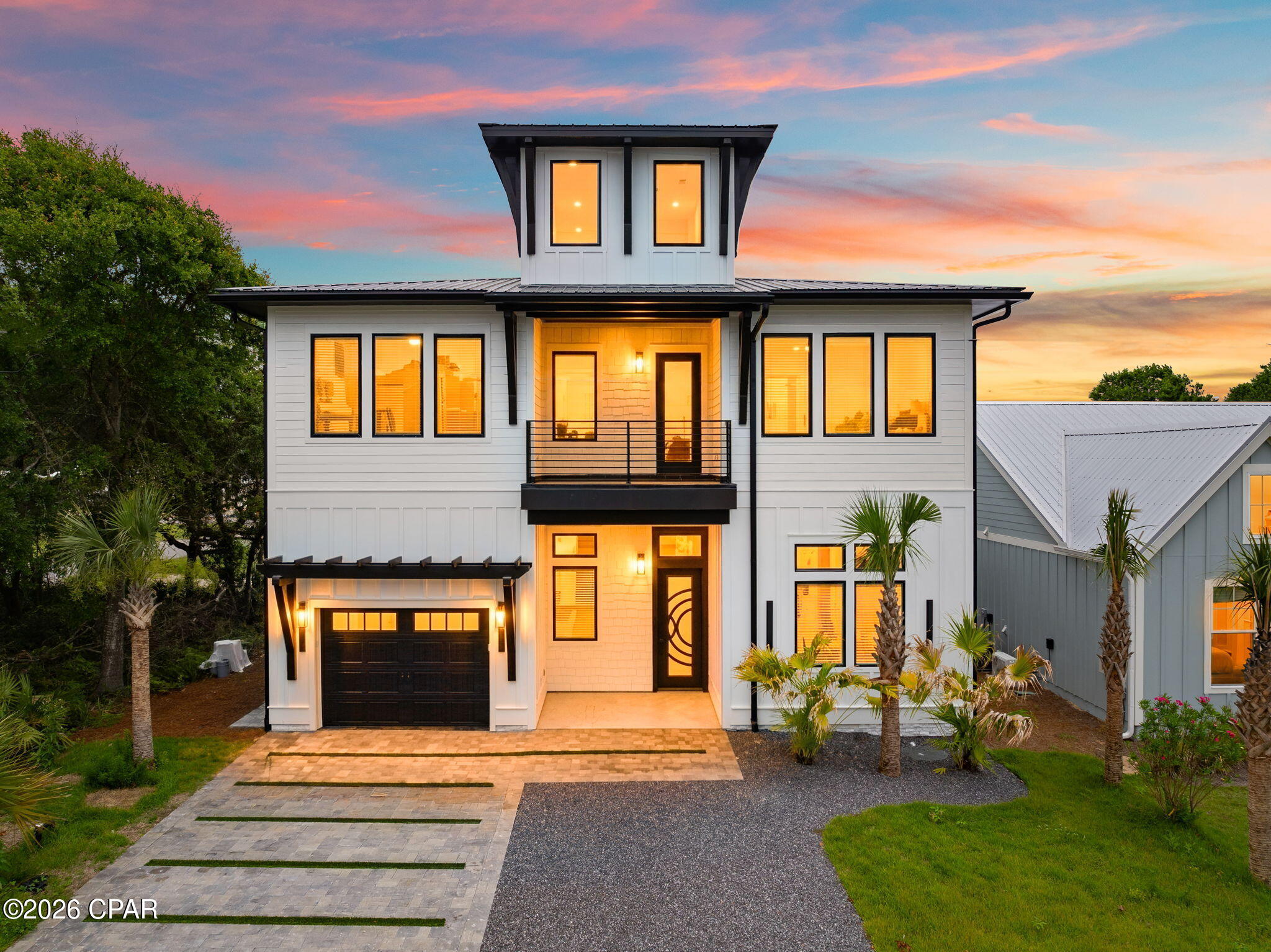 Laguna Beach Estates 7th Add - Residential