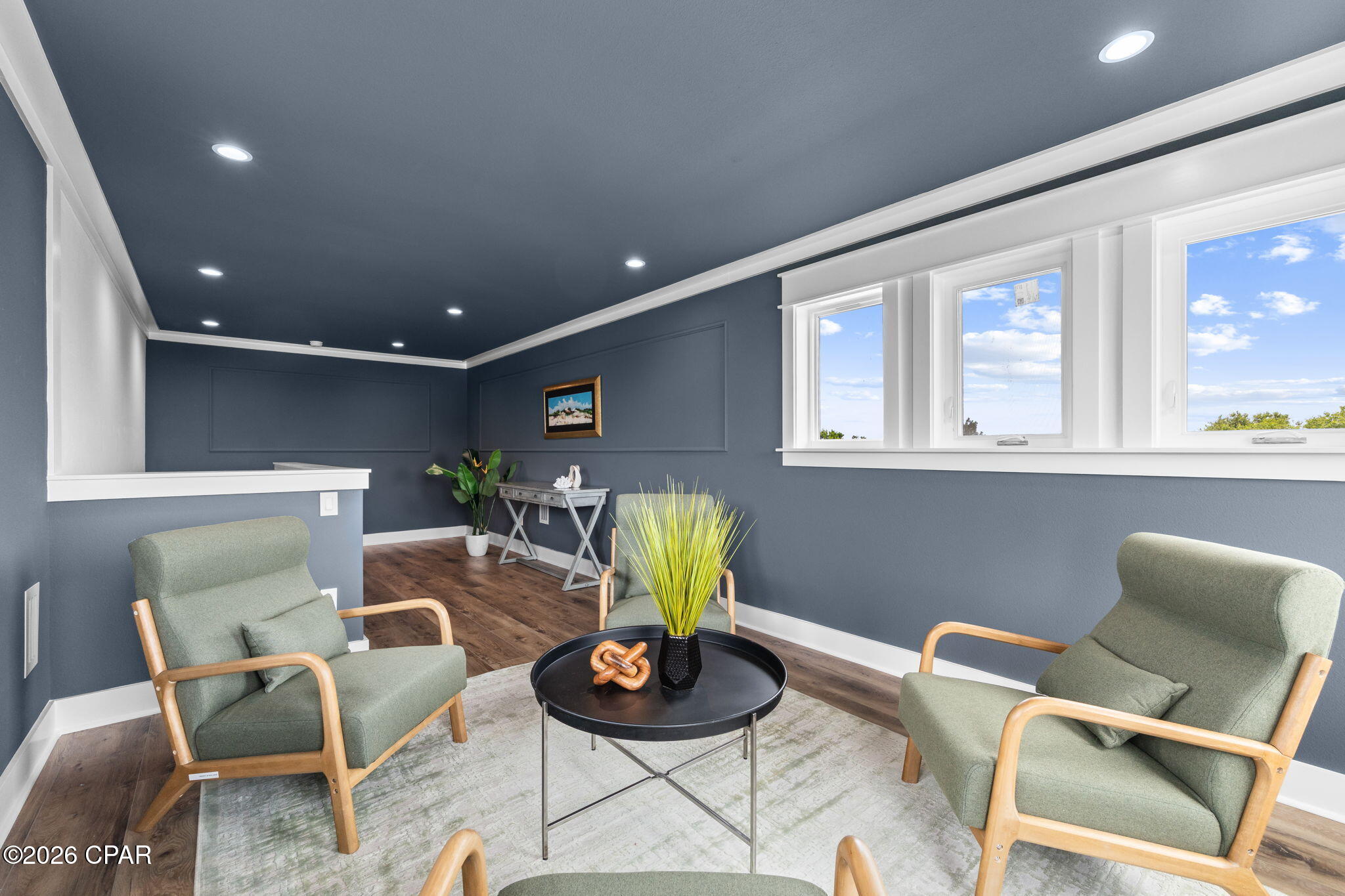 Laguna Beach Estates 7th Add - Residential