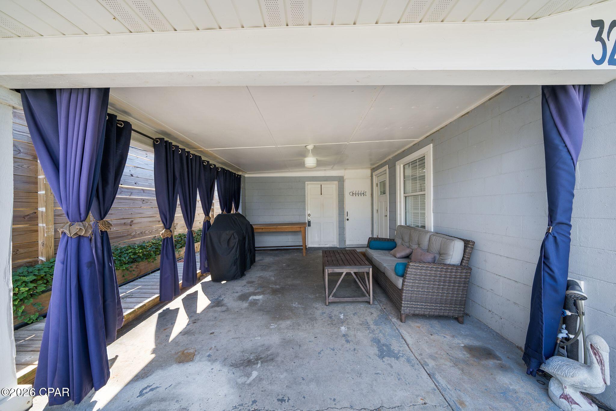 Kiska Beach - Residential