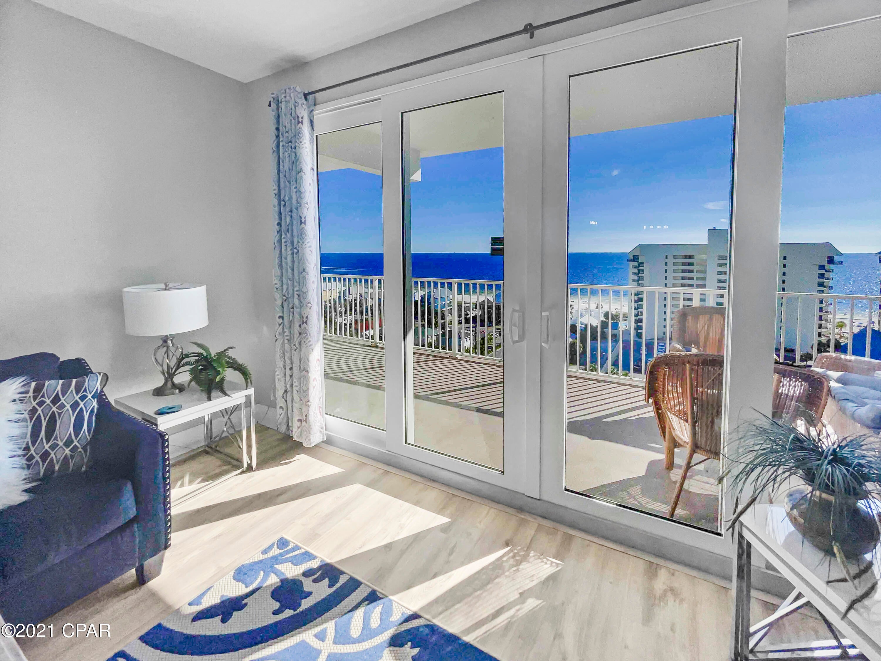 Laketown Wharf - Residential