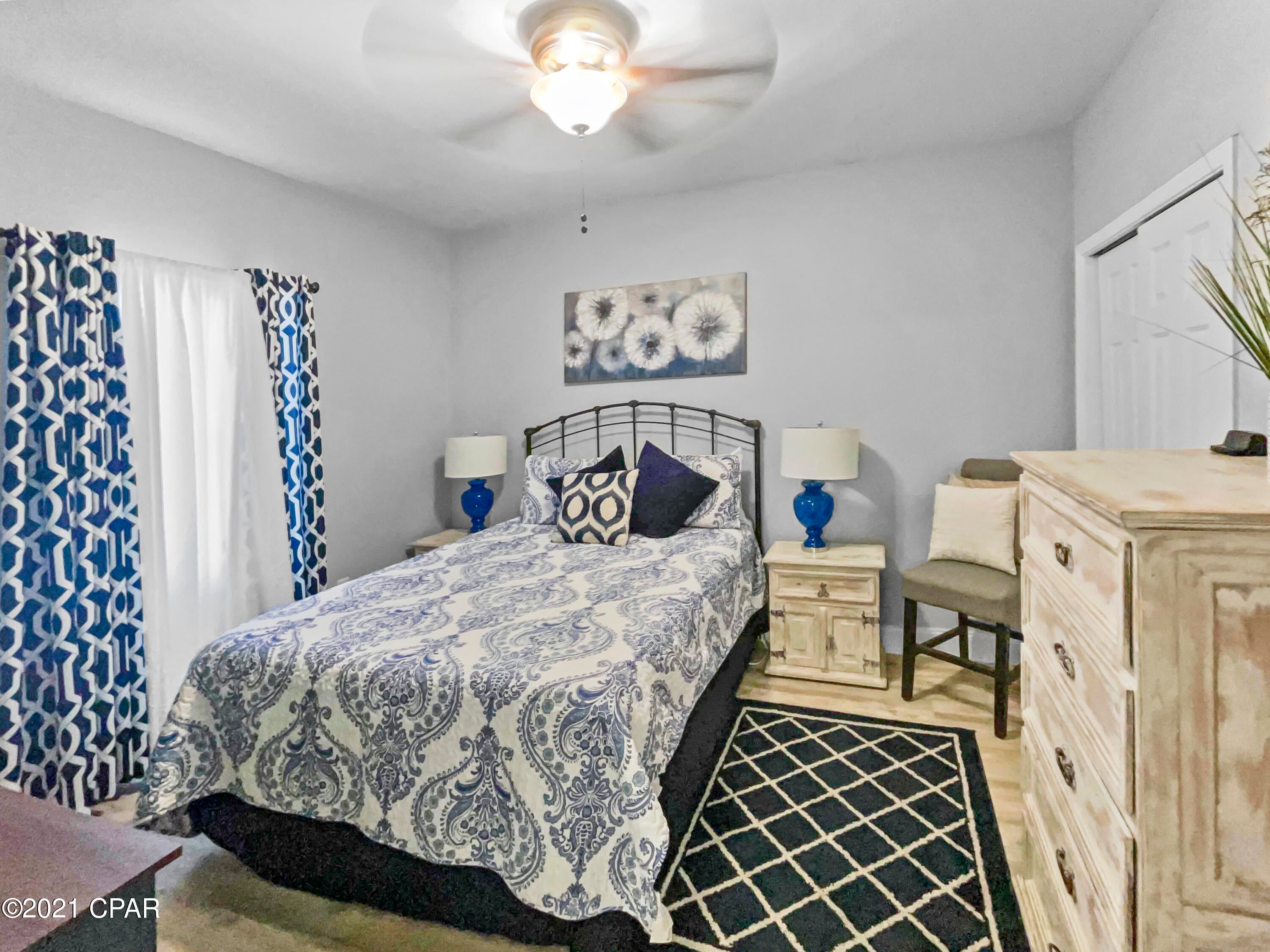 Laketown Wharf - Residential