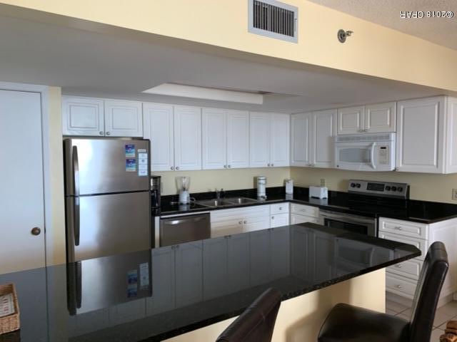 Gulffront Tower III 2Br, 2Ba, 1377 sf renovated unit at Edgewater Beach Resort.  Living room, dining area and kitchen all overlooking the Gulf of Mexico.  Enjoy the tropical, lagoon style pool centrally located between the Towers or a more private setting w the smaller pool in front of Tower III.  Tennis, golf, on site gulf front restaurant, work out facilities and gated secured entrance are just a few of the amenities offered by the Edgewater Beach Resort. Winter guest Jan3-March 1, 2019