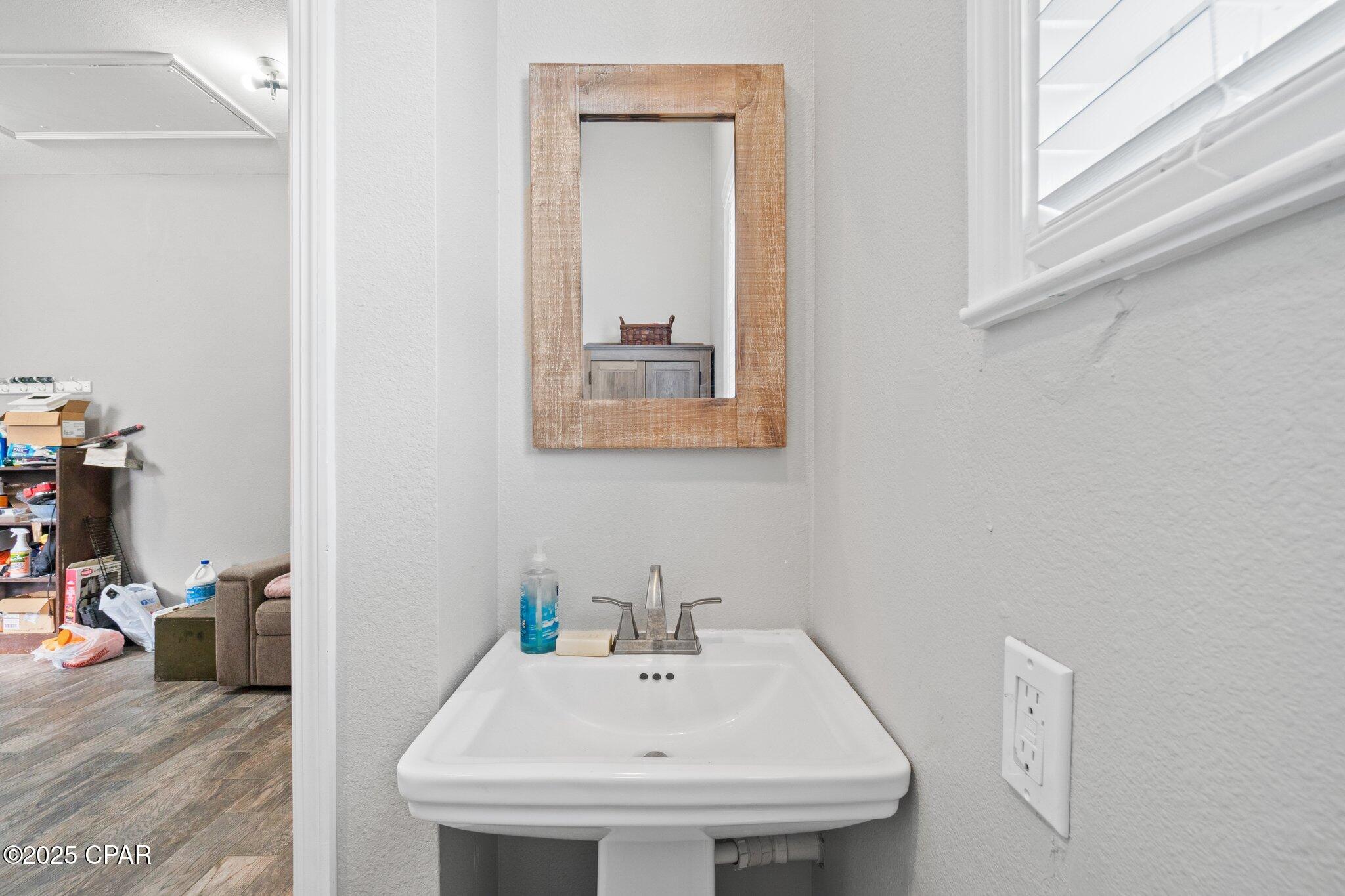 Twin Lakes - Residential