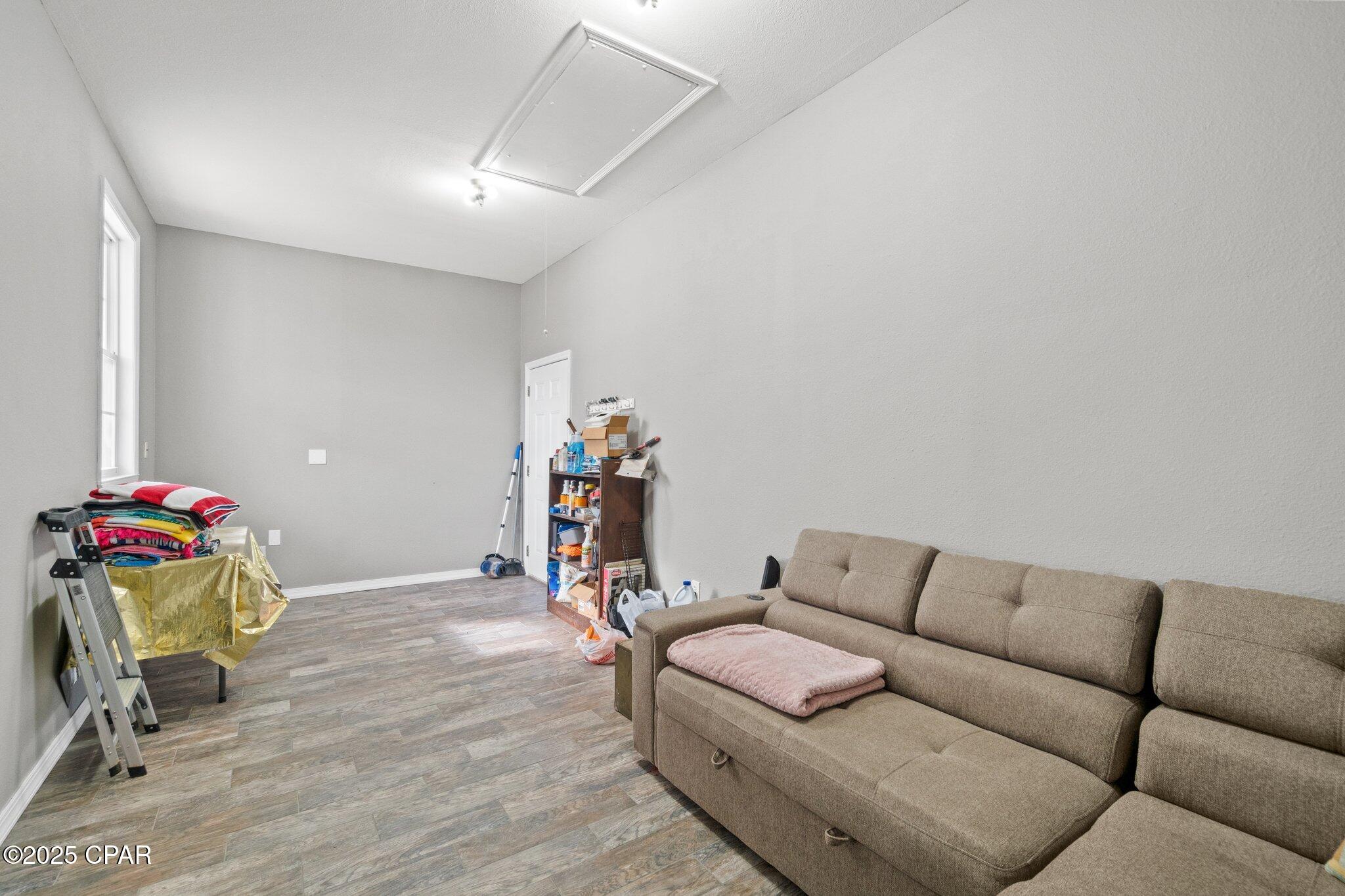 Twin Lakes - Residential