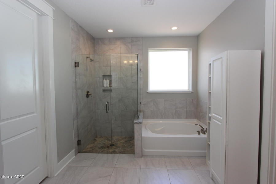 Sweetbay - Residential Lease