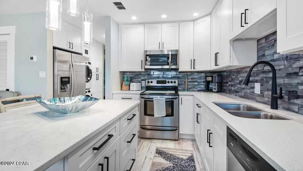 Greenwood Estates 1 - Residential Lease