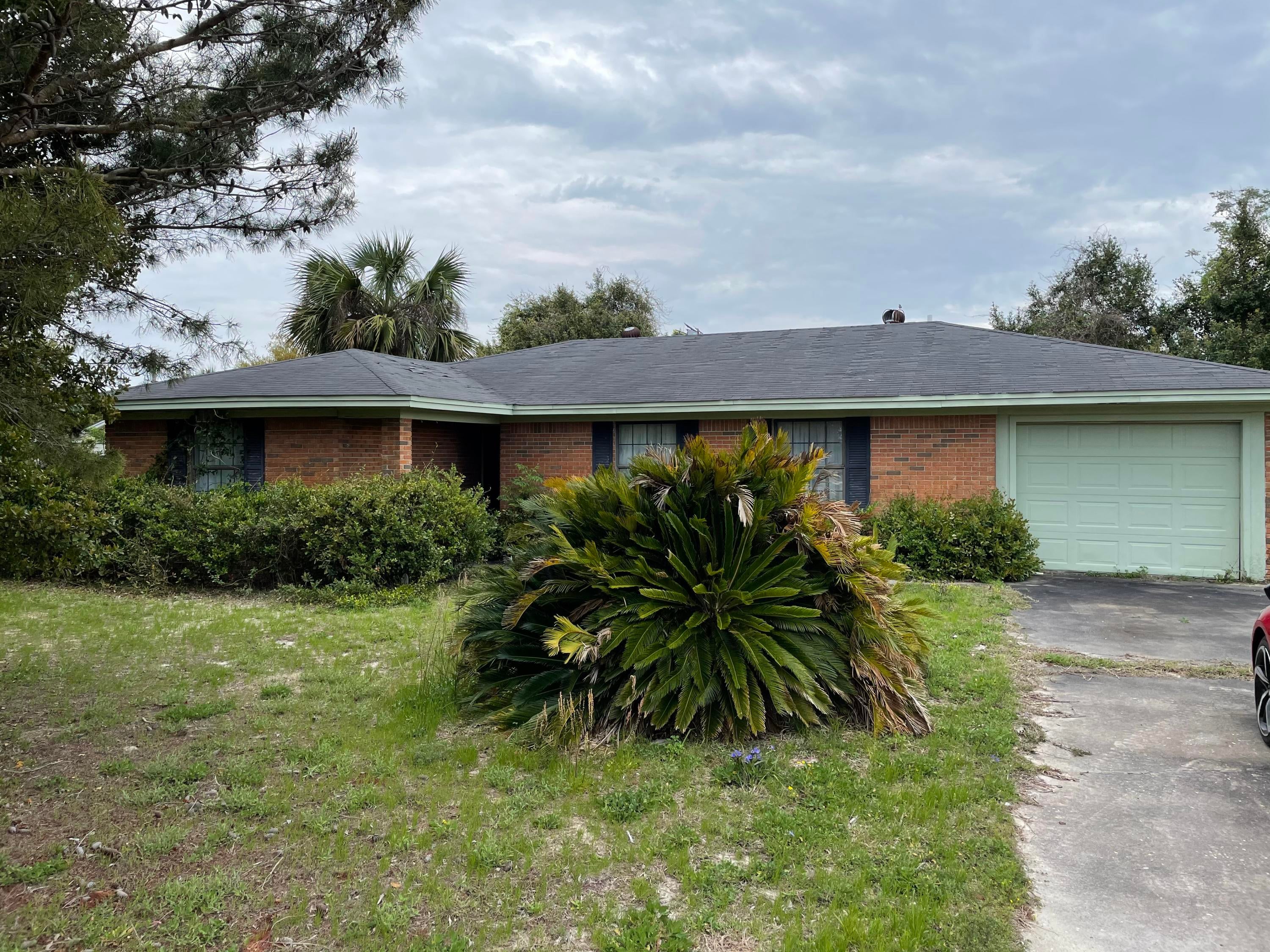 Looking for a nice fixer upper on a huge lot? Then look no further ! It needs some love to make it home, but take a look before its gone.