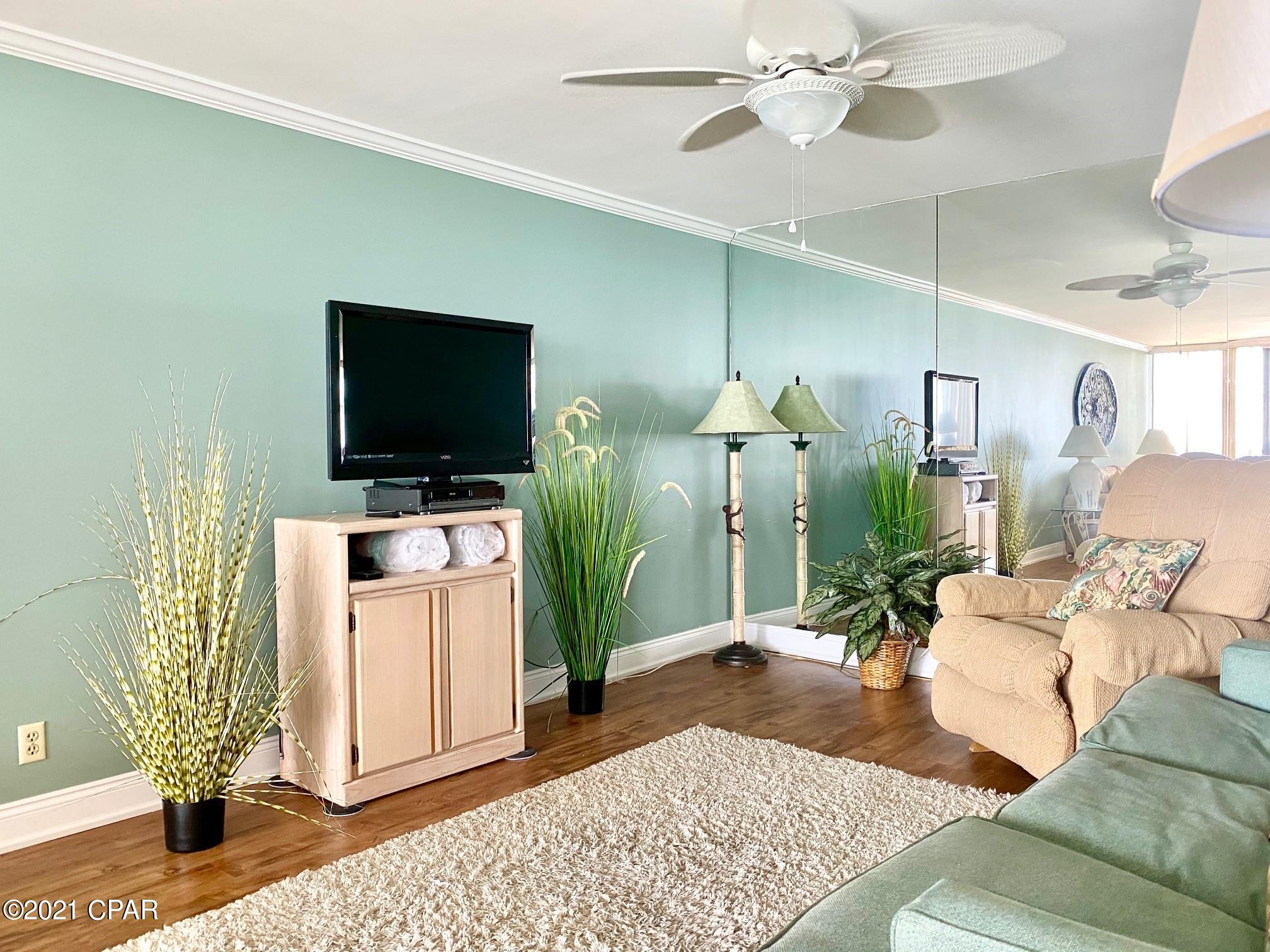 Pelican Walk - Residential