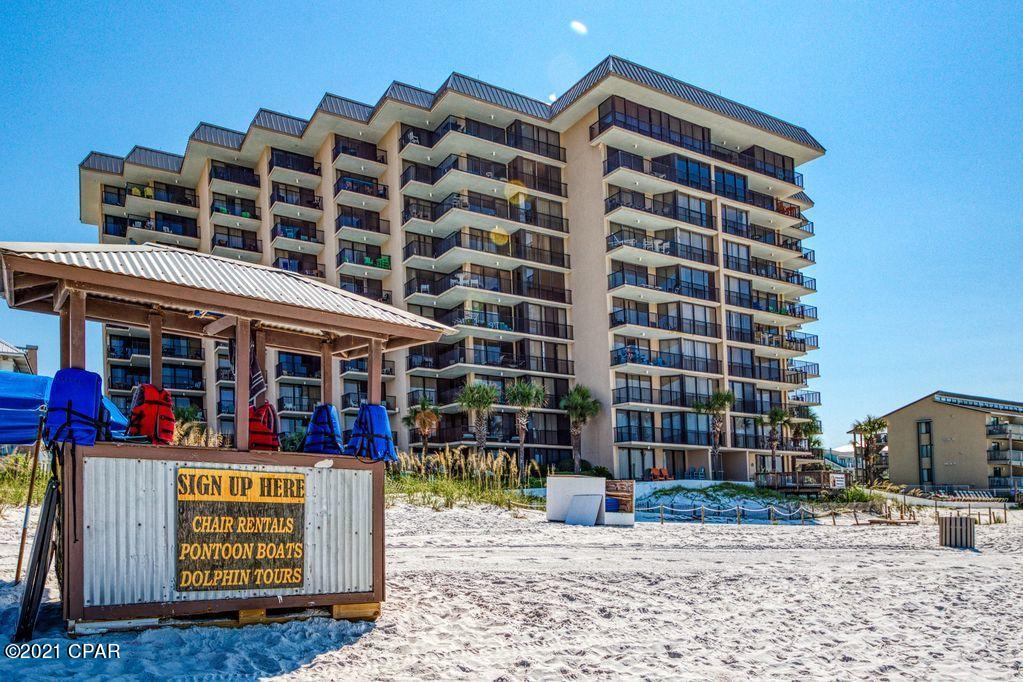 Pelican Walk - Residential