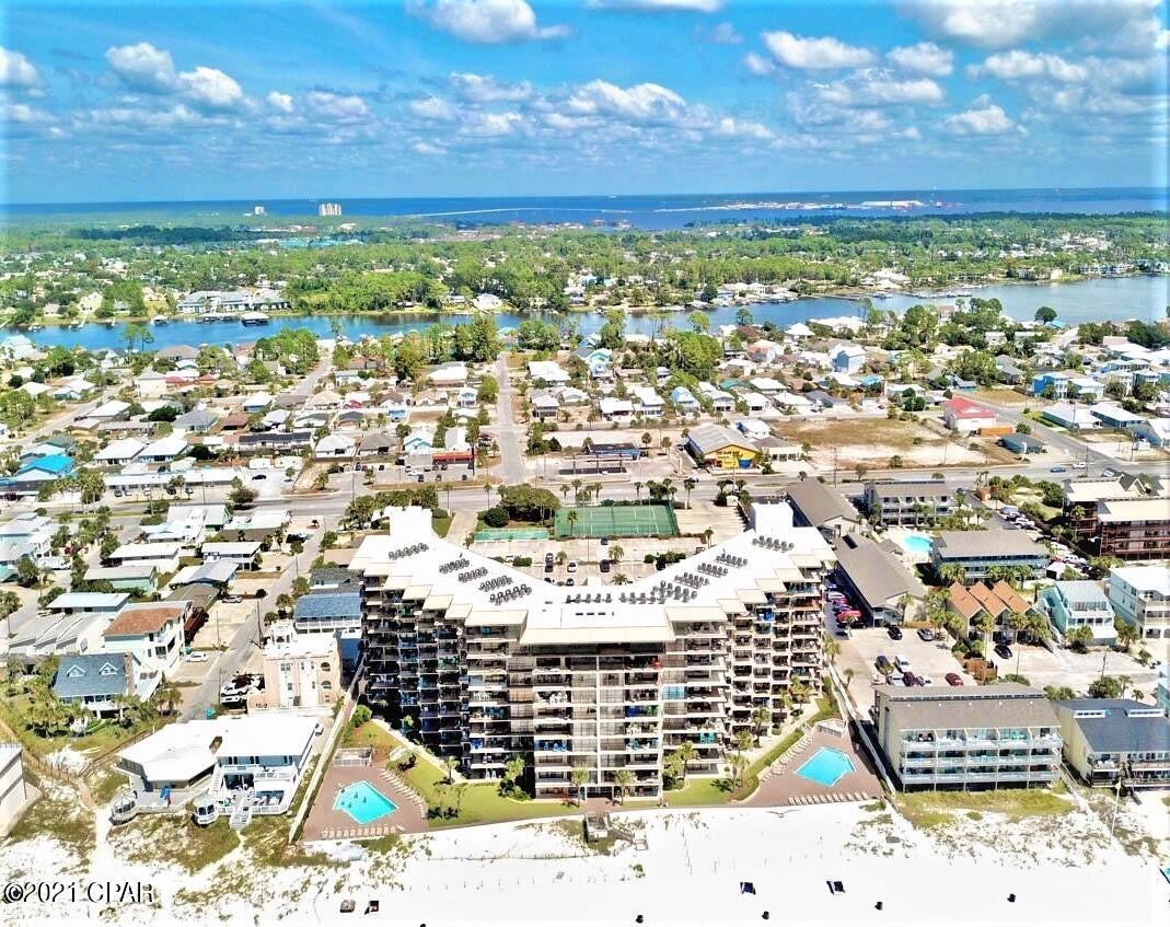 Pelican Walk - Residential