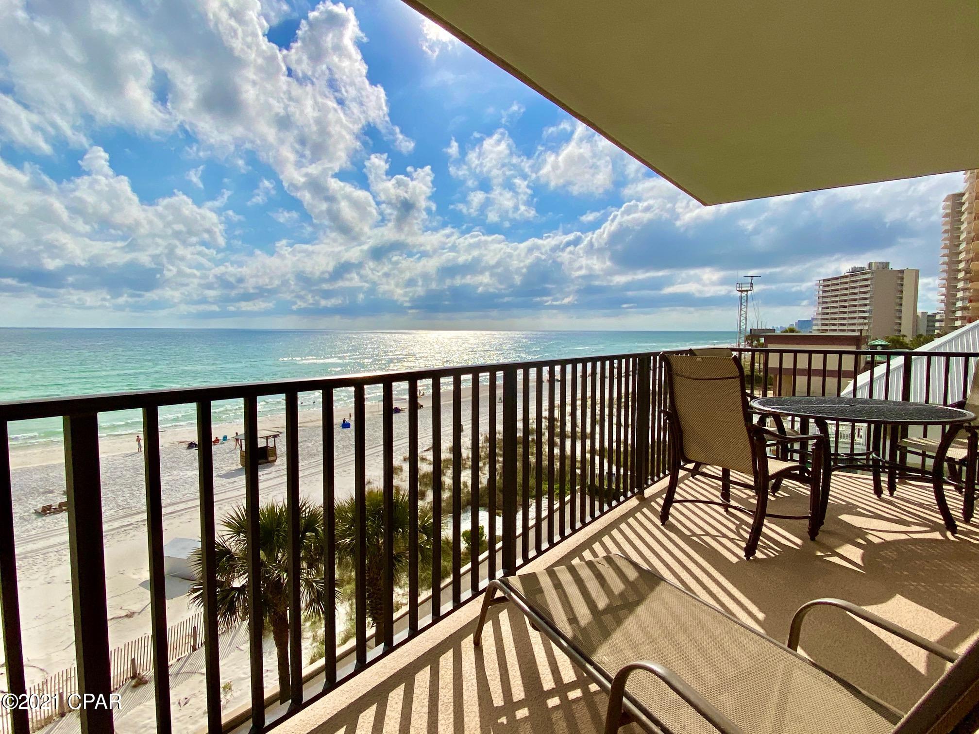 Pelican Walk - Residential
