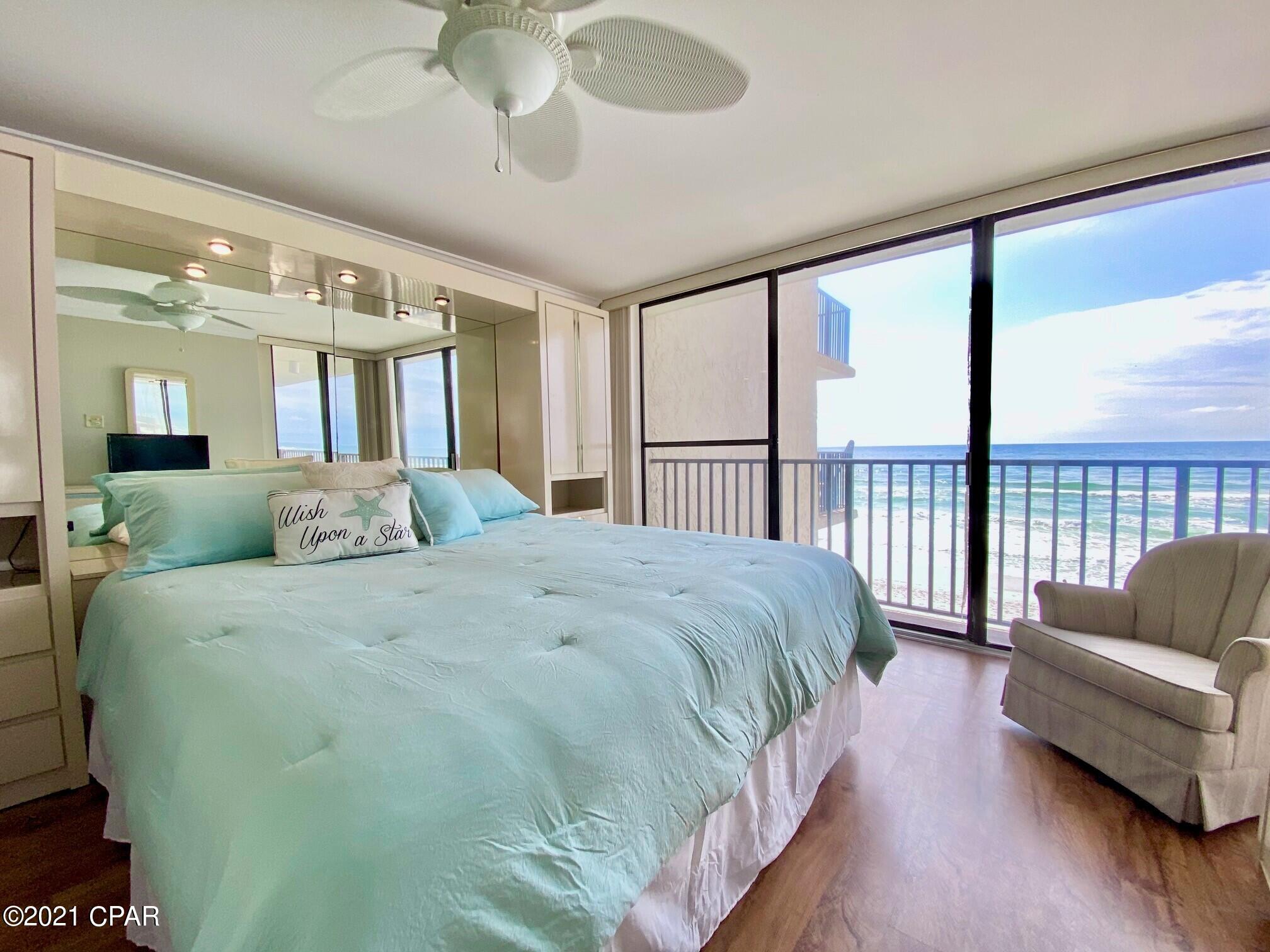 Pelican Walk - Residential