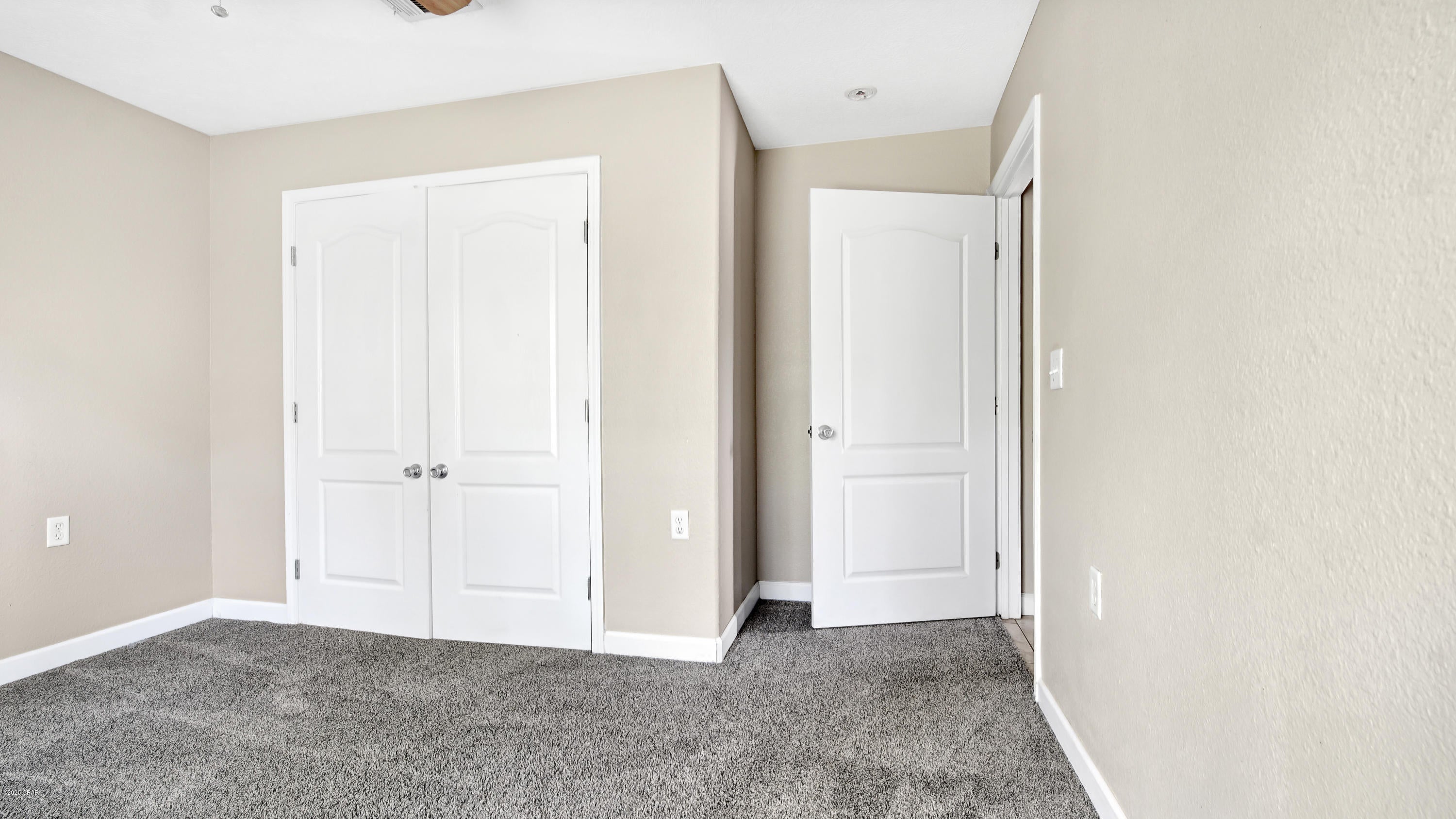 Sandy Creek & Country Club Phase II - Residential Lease