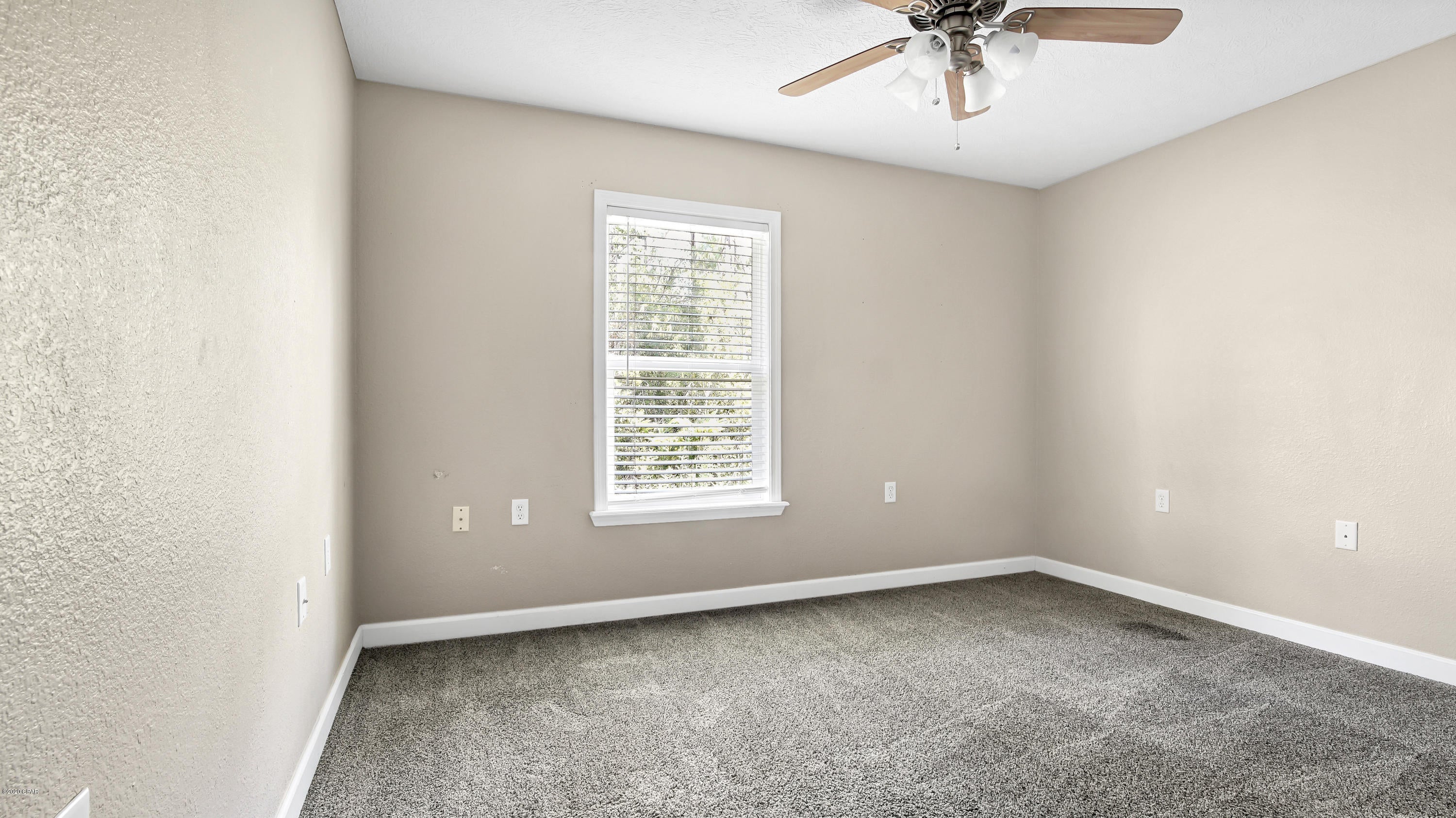 Sandy Creek & Country Club Phase II - Residential Lease