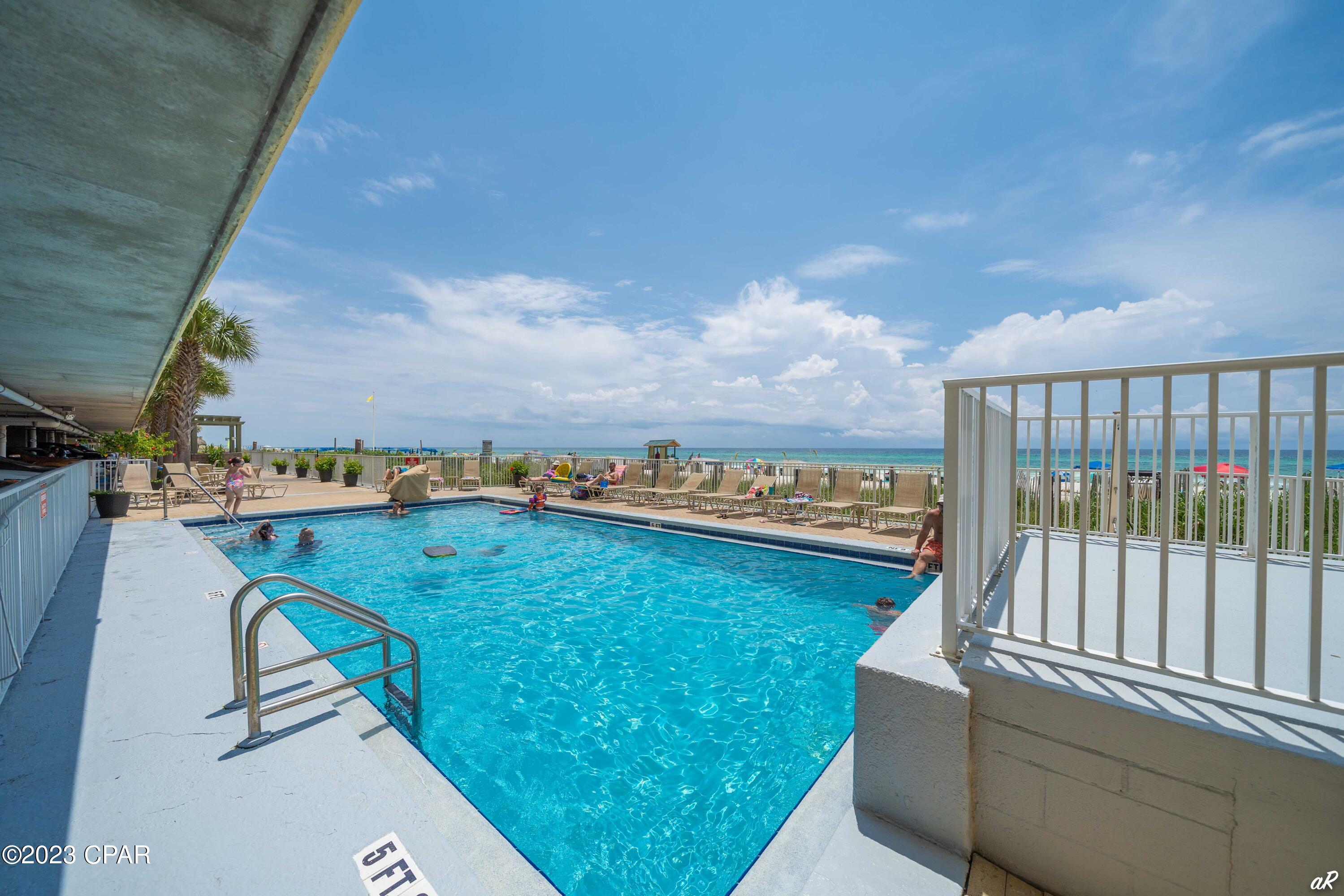 Emerald Isle - Residential