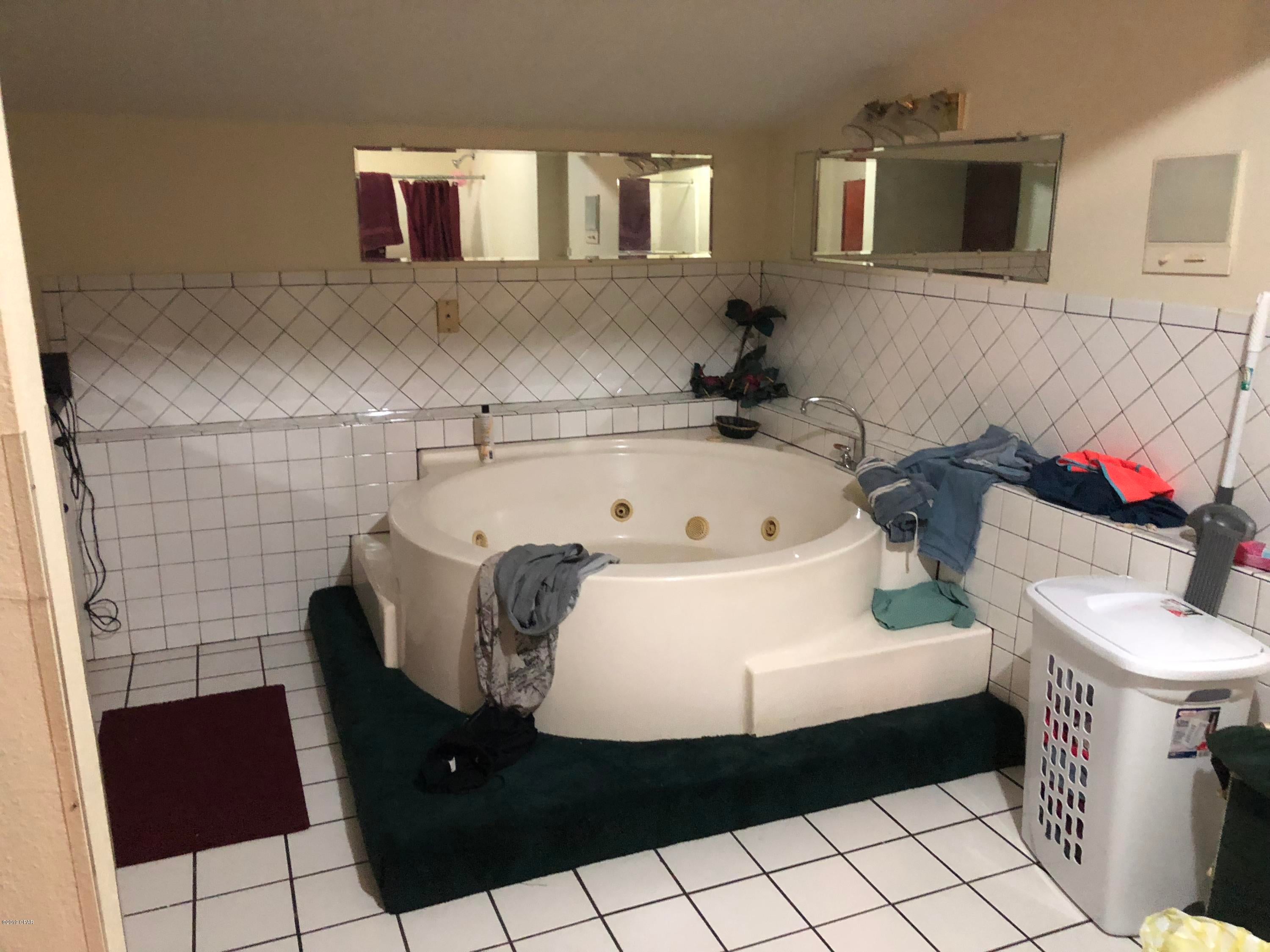 Lane Mobile Home Est U-1 - Residential