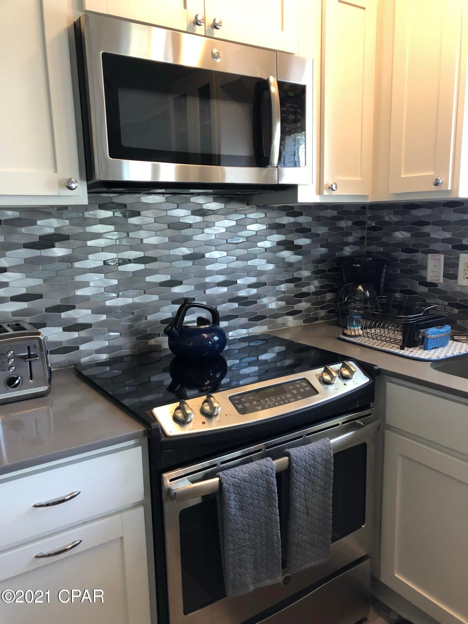 Emerald Pointe Resort - Residential Lease