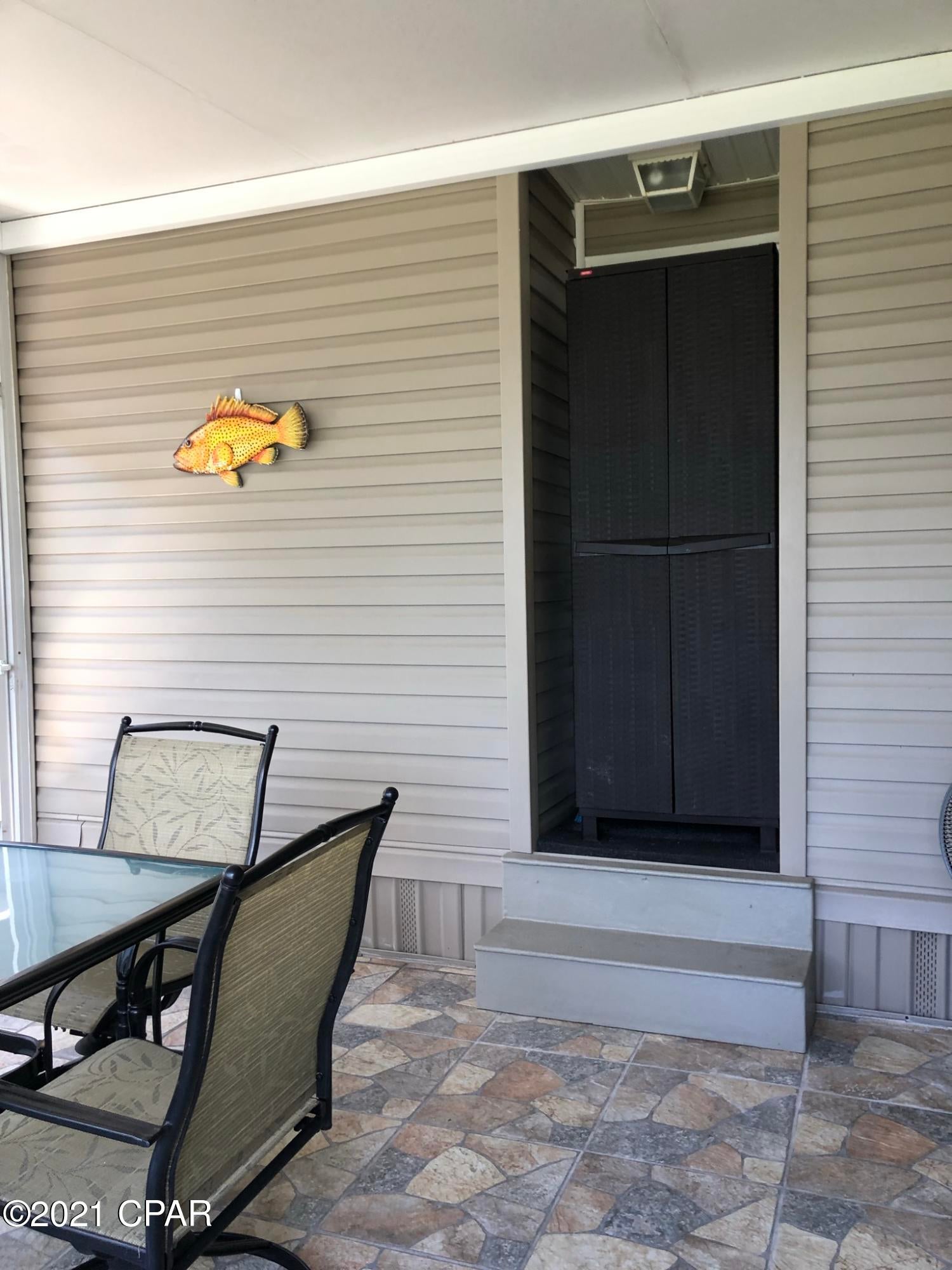 Emerald Pointe Resort - Residential Lease